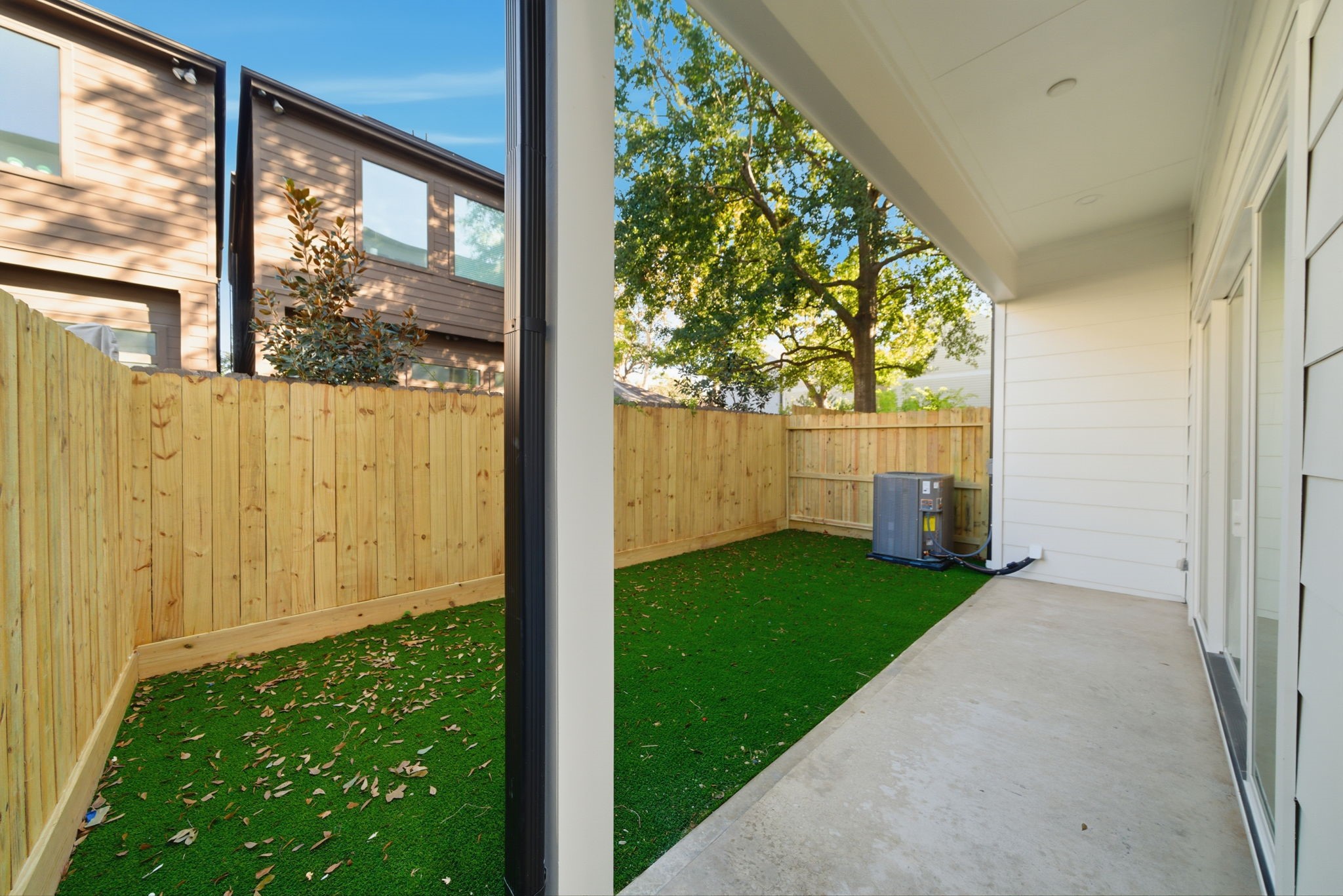 1324 Lawrence Street Property Photo 37