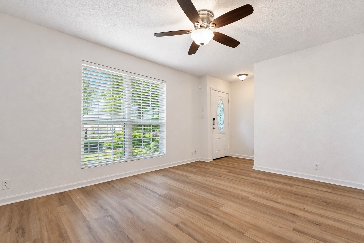 11002 Hammerly Boulevard 134 Property Photo 6