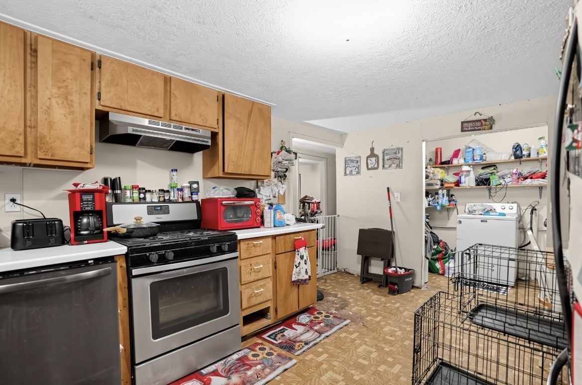 1169 Hidden Valley Road Property Photo 12