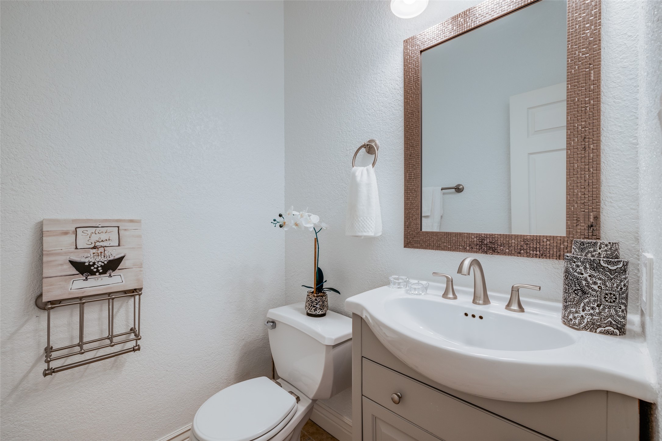 5534 Honor Drive Property Photo 13
