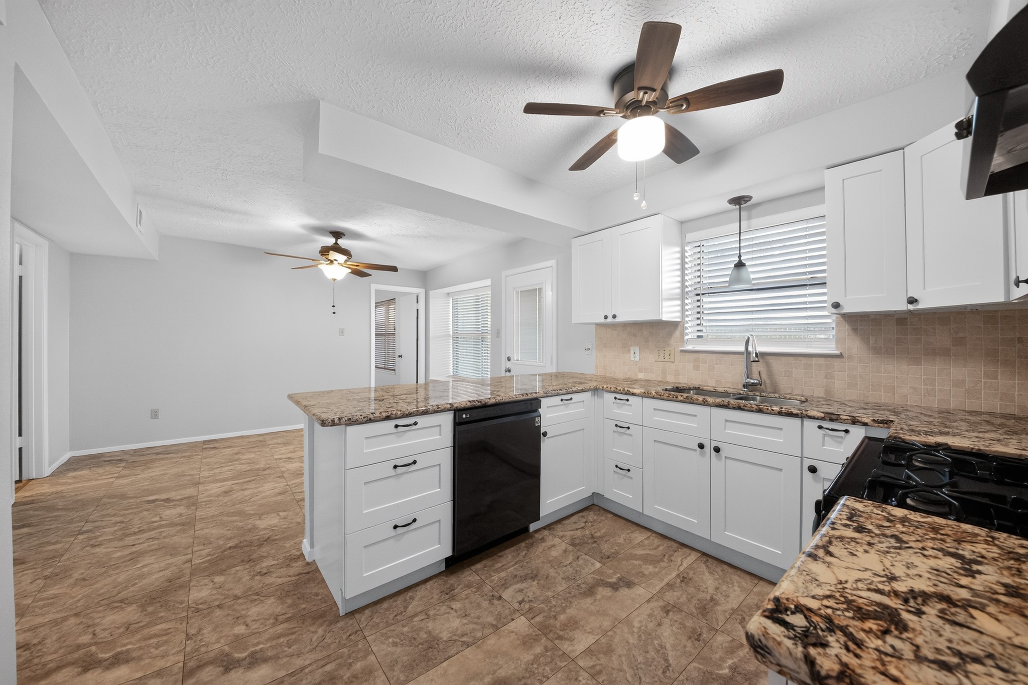8330 Wind Forest Drive Property Photo 6