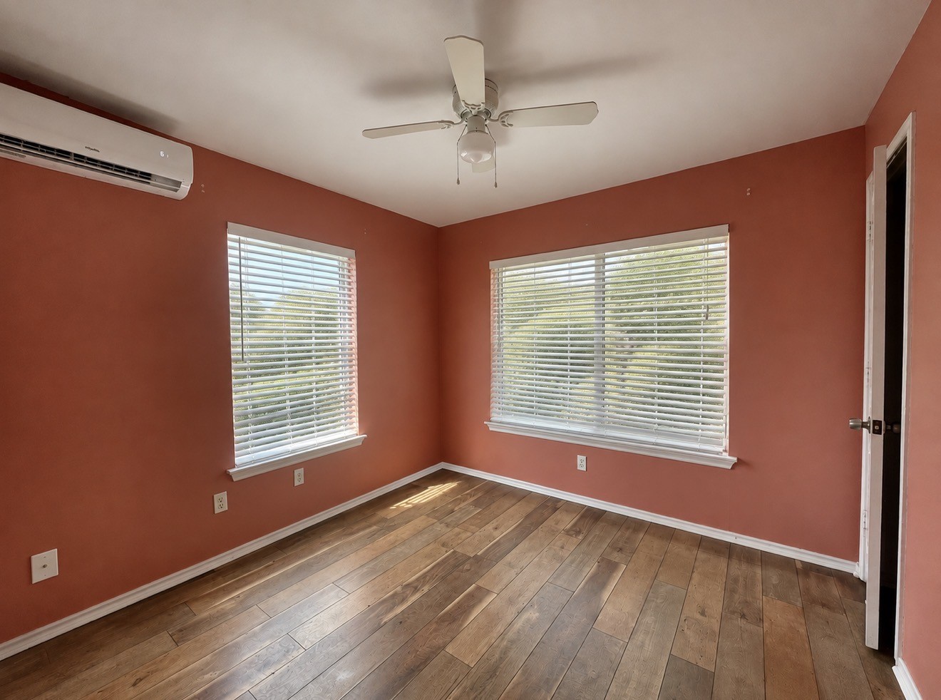 2407 Bastrop 3 Property Photo 13