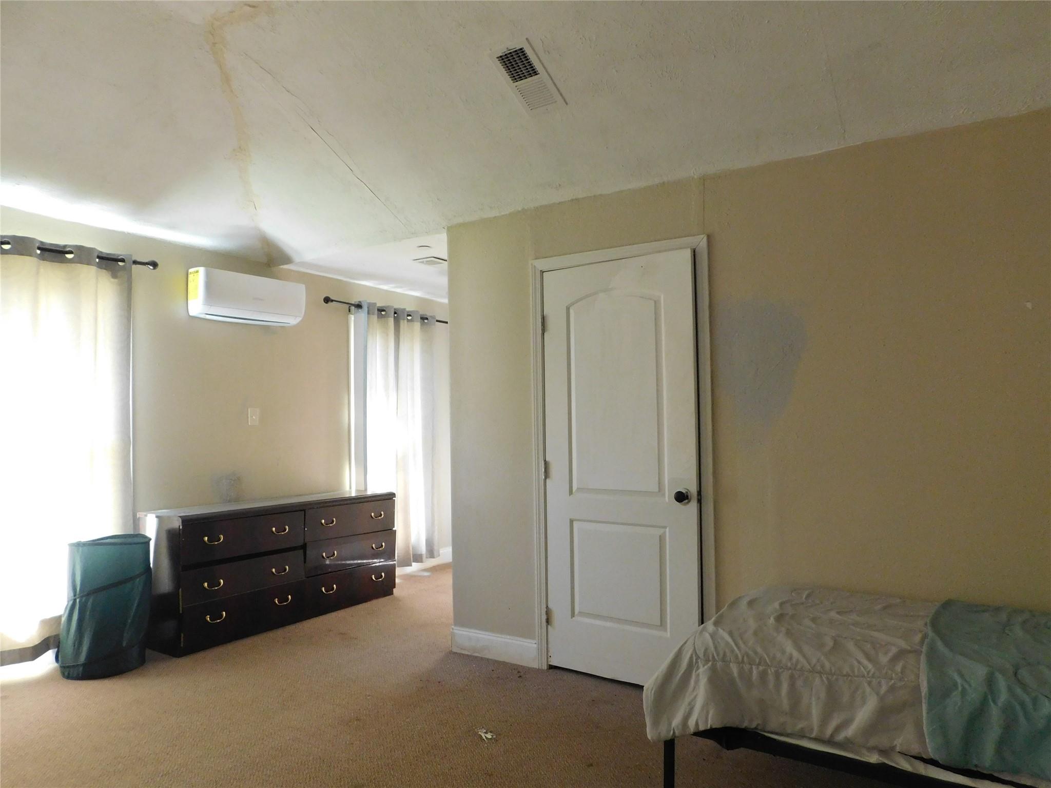 13203 Highway 59 Property Photo 11