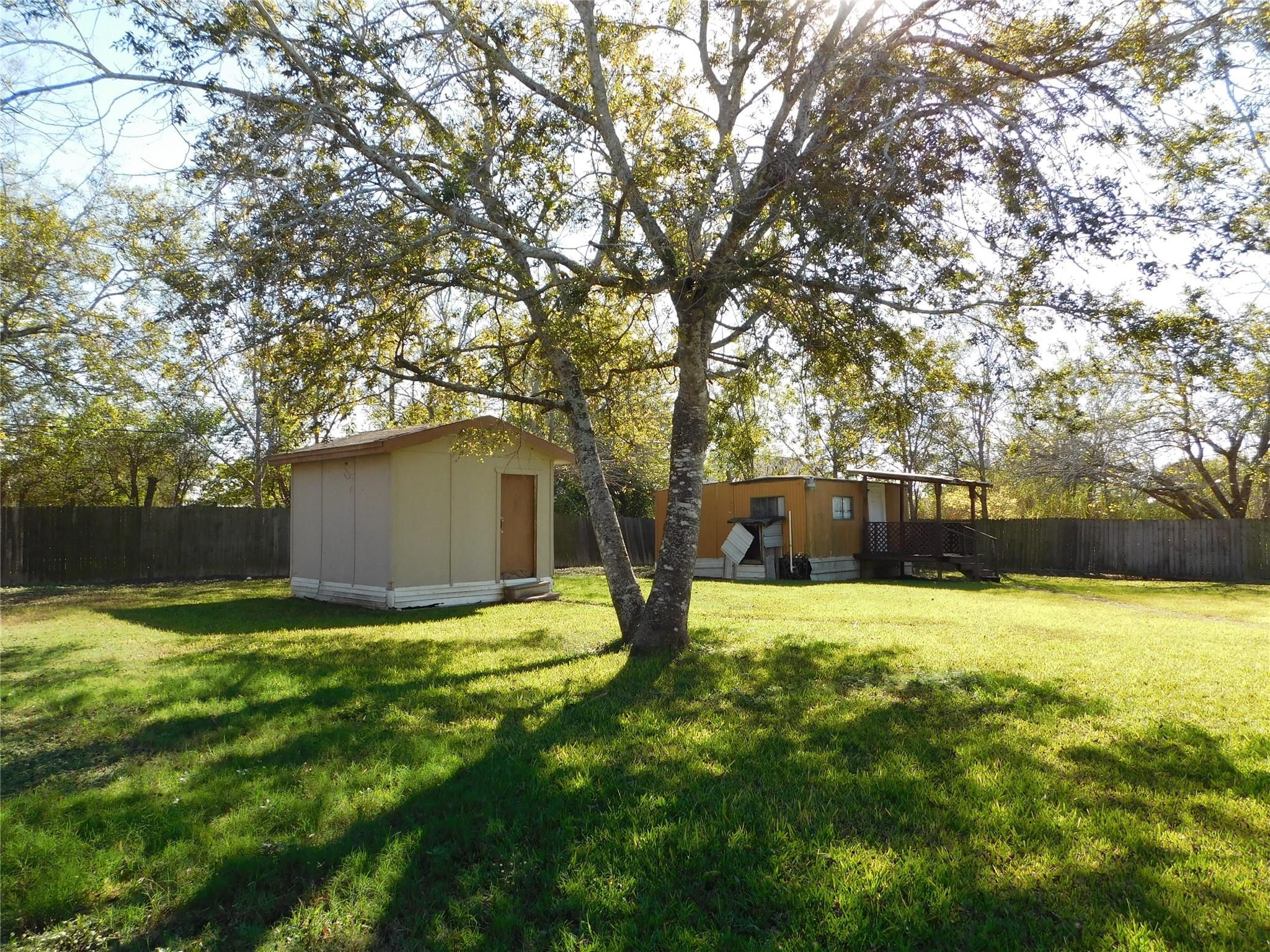 13203 Highway 59 Property Photo 26