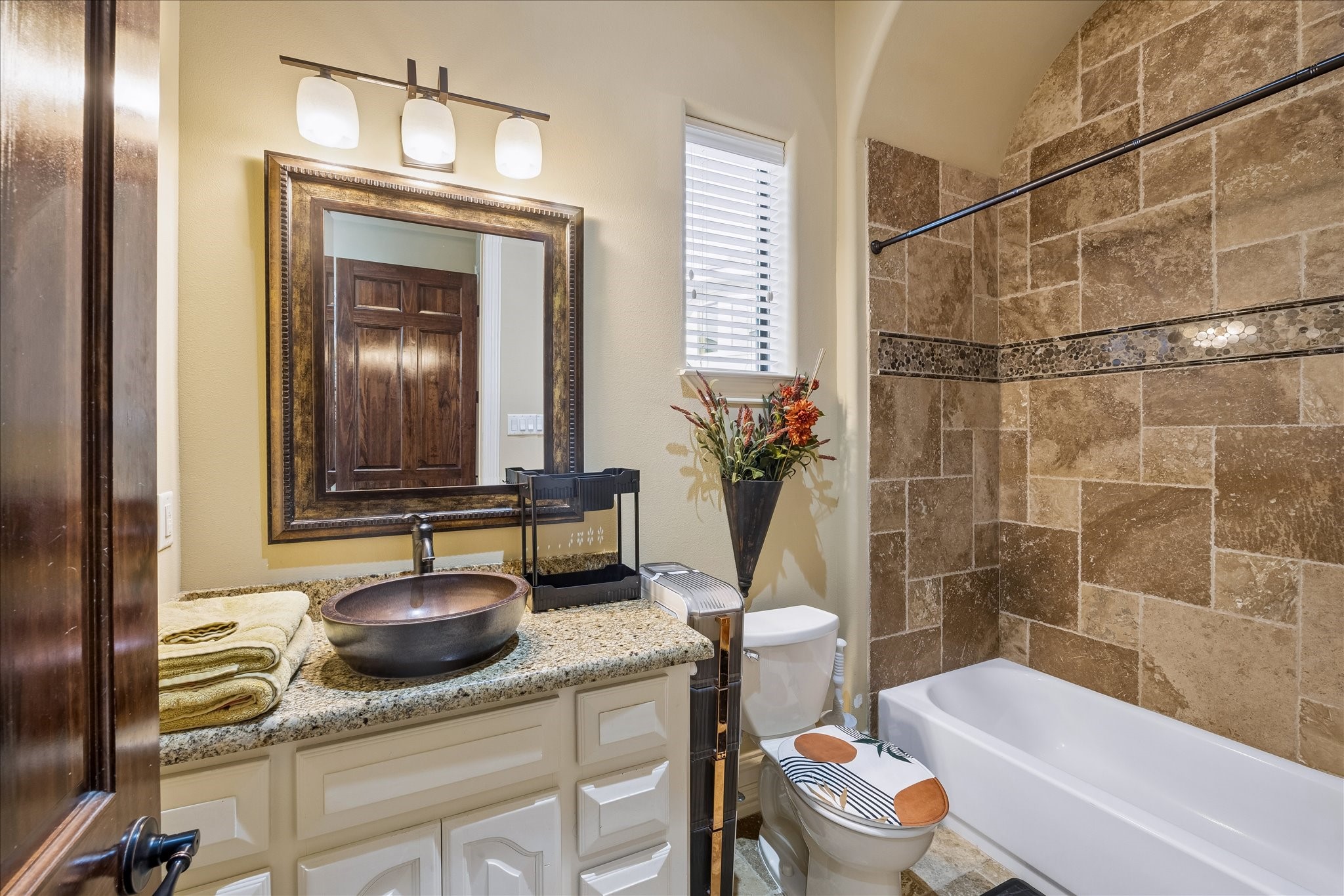 522 Meadow Lake Drive Property Photo 13