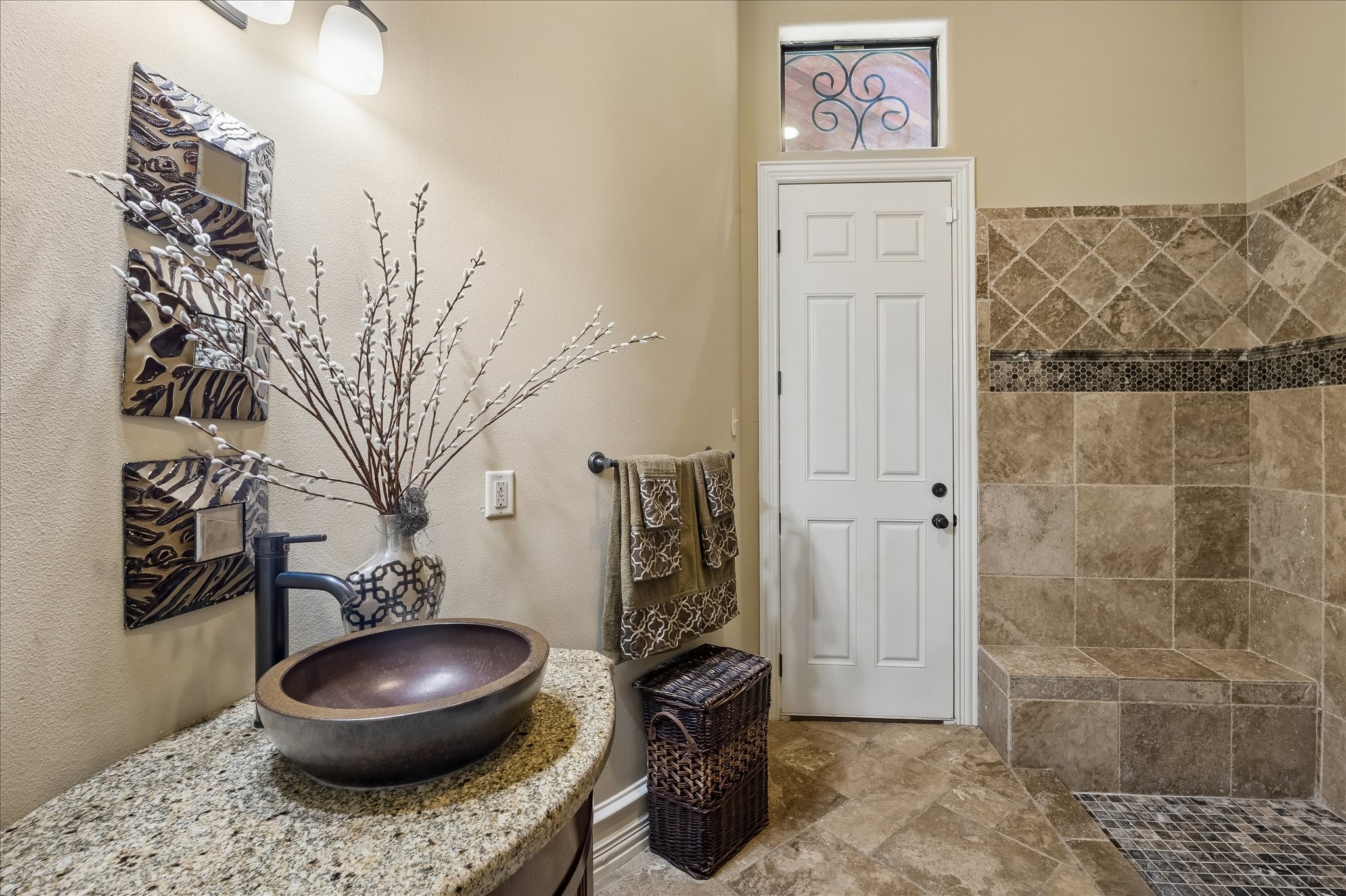 522 Meadow Lake Drive Property Photo 14