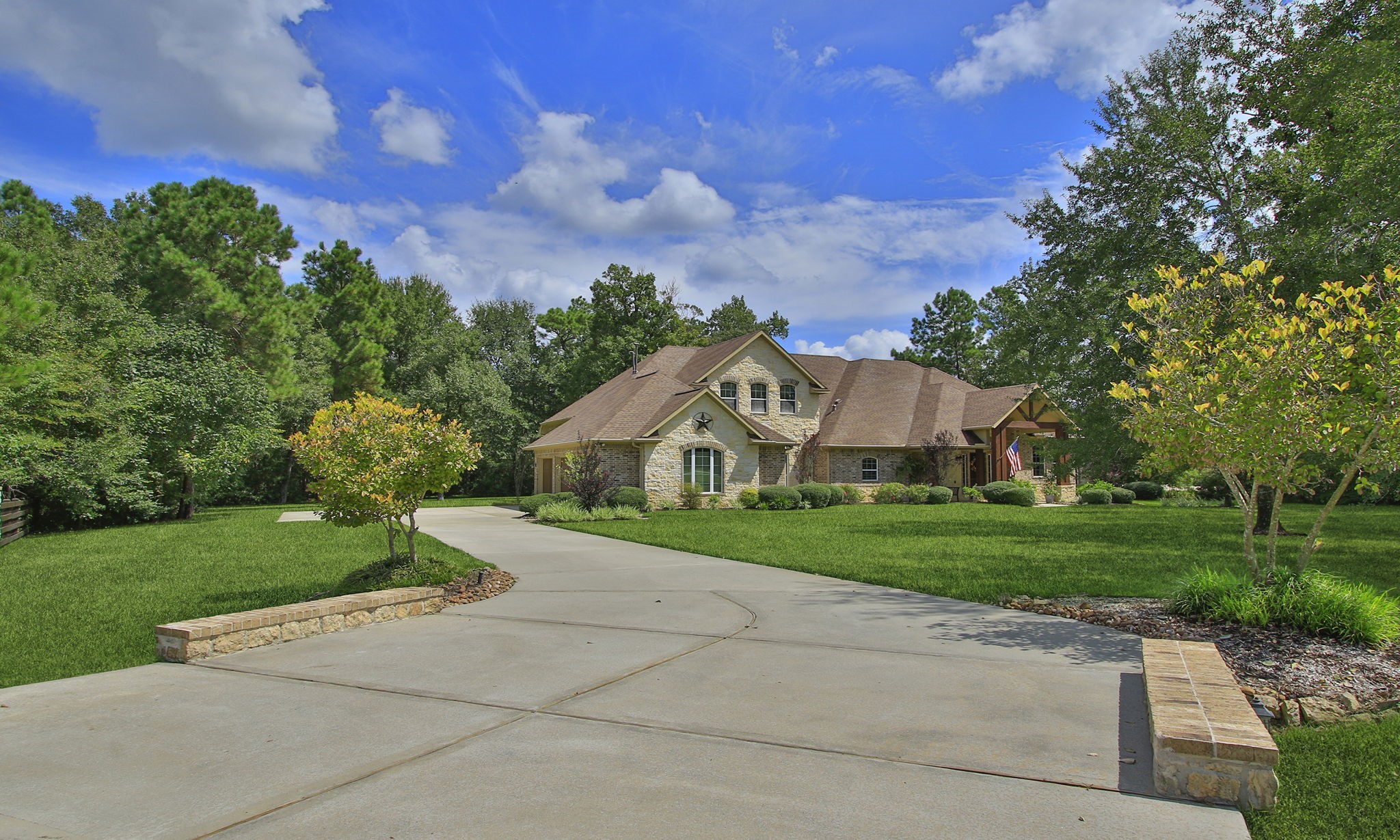 23506 Chisolm Trail Property Photo 6