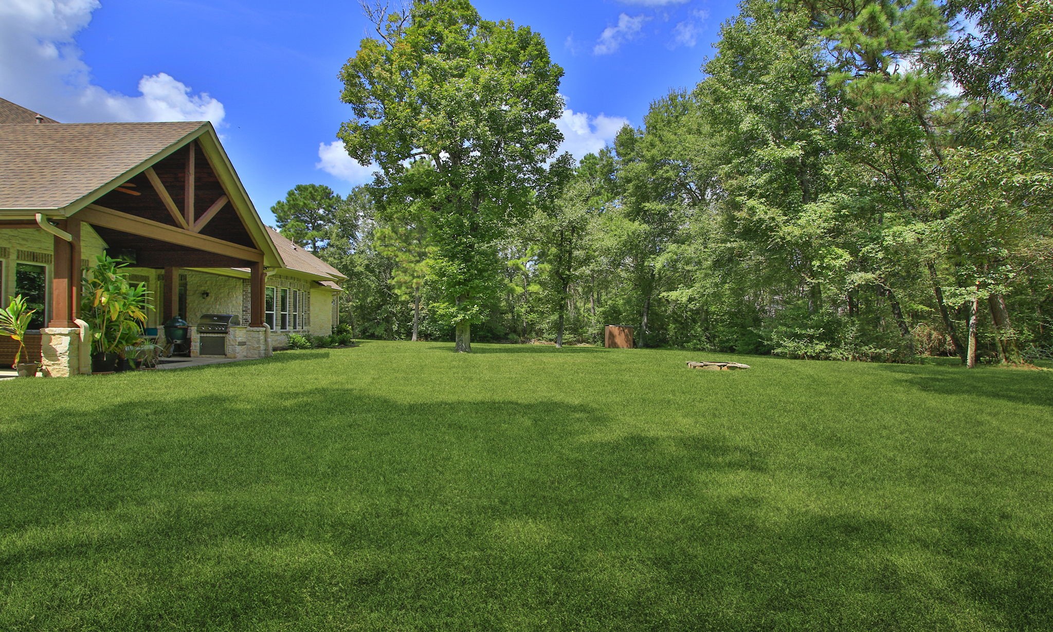 23506 Chisolm Trail Property Photo 7