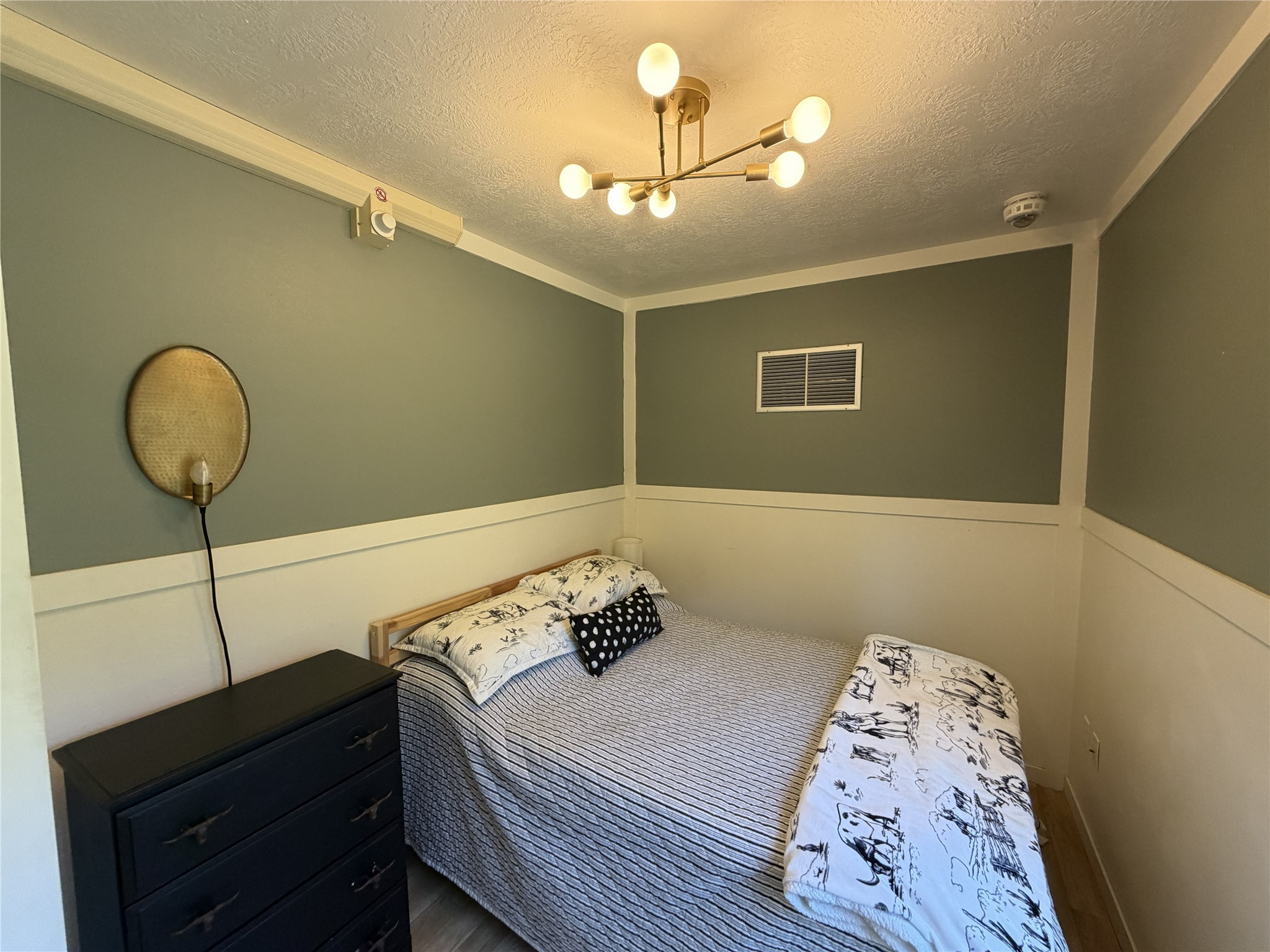 3655 County Road 430 Property Photo 7