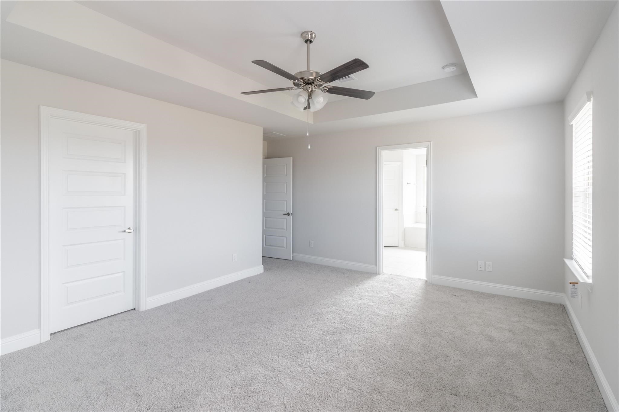 401 Sunray Lake Lane Property Photo 19