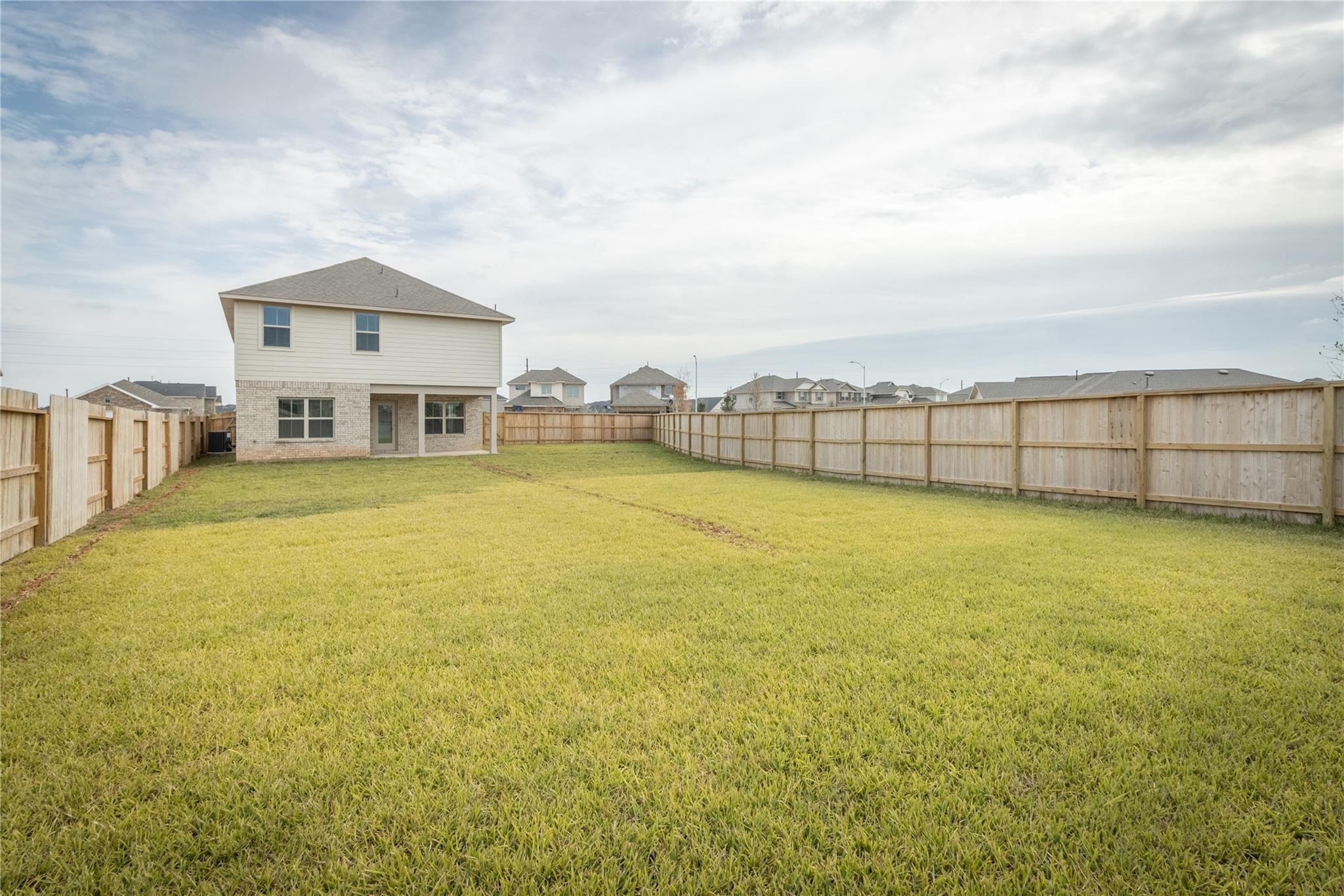 401 Sunray Lake Lane Property Photo 21