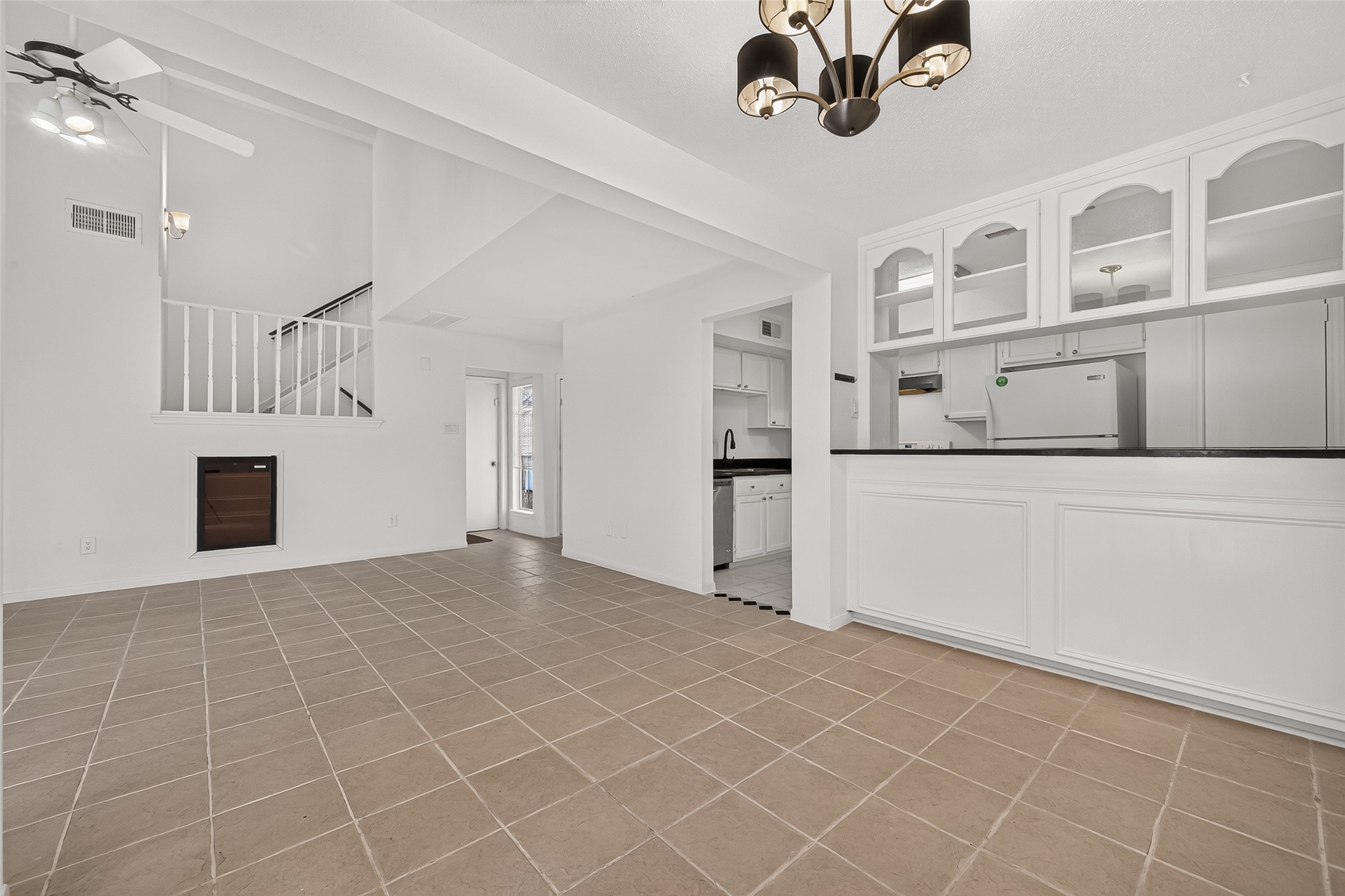 12327 Crest Lake Drive Property Photo 12