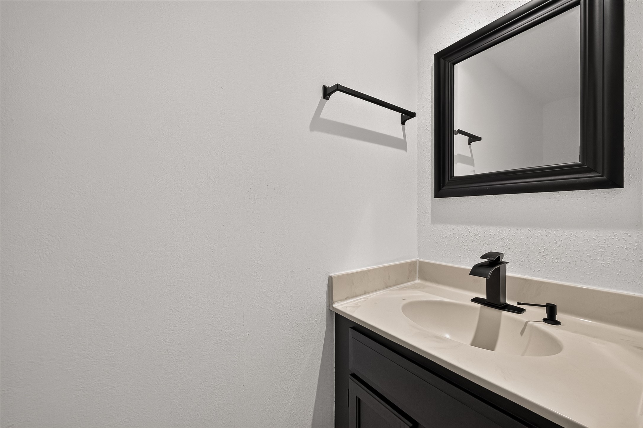 12327 Crest Lake Drive Property Photo 21