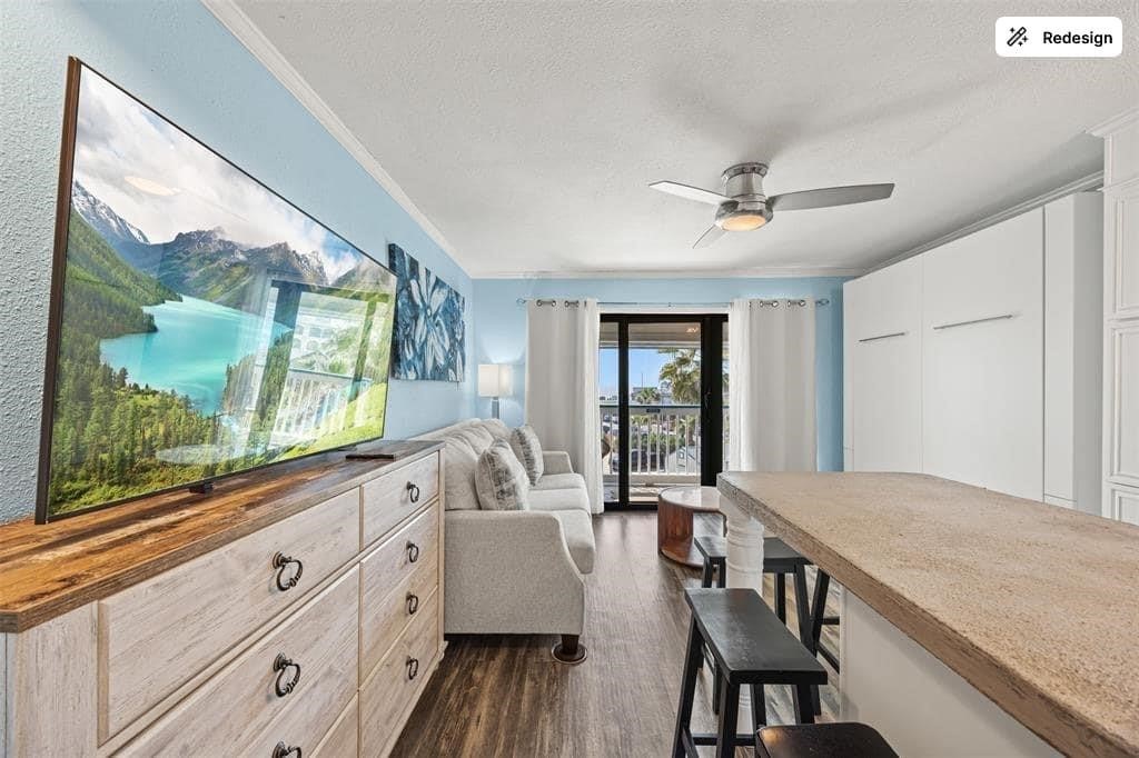 6102 Seawall Boulevard 280 Property Photo 3