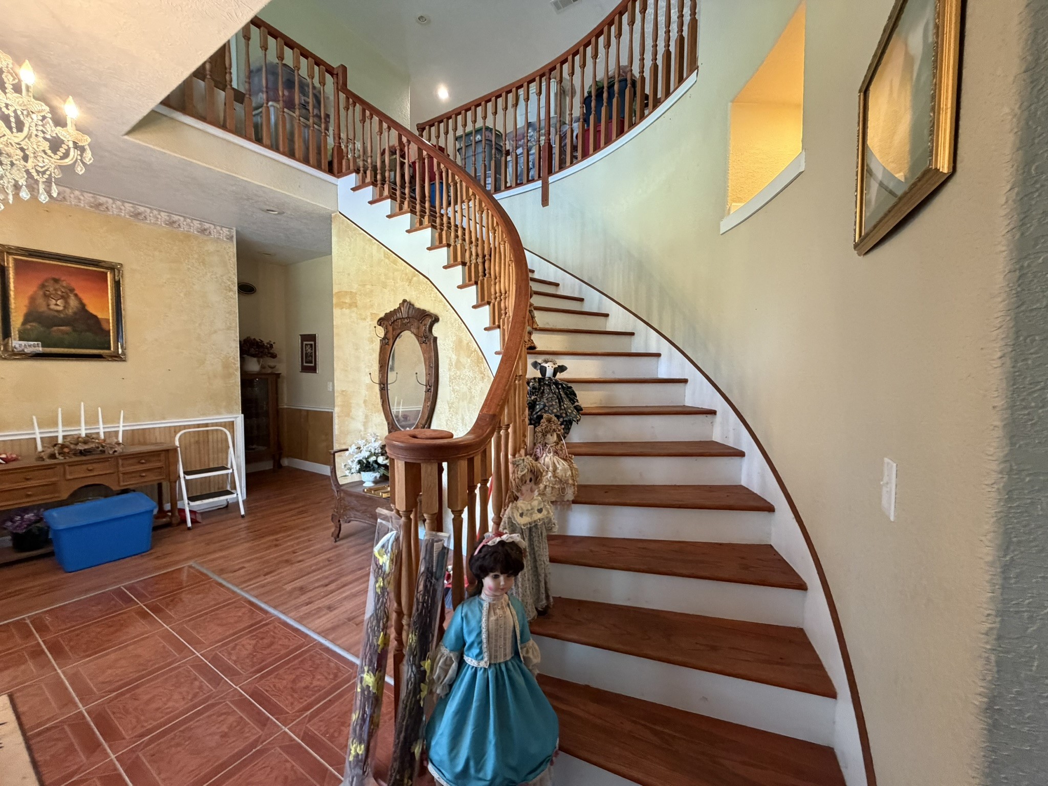 5477 Dunromin Road Property Photo 6