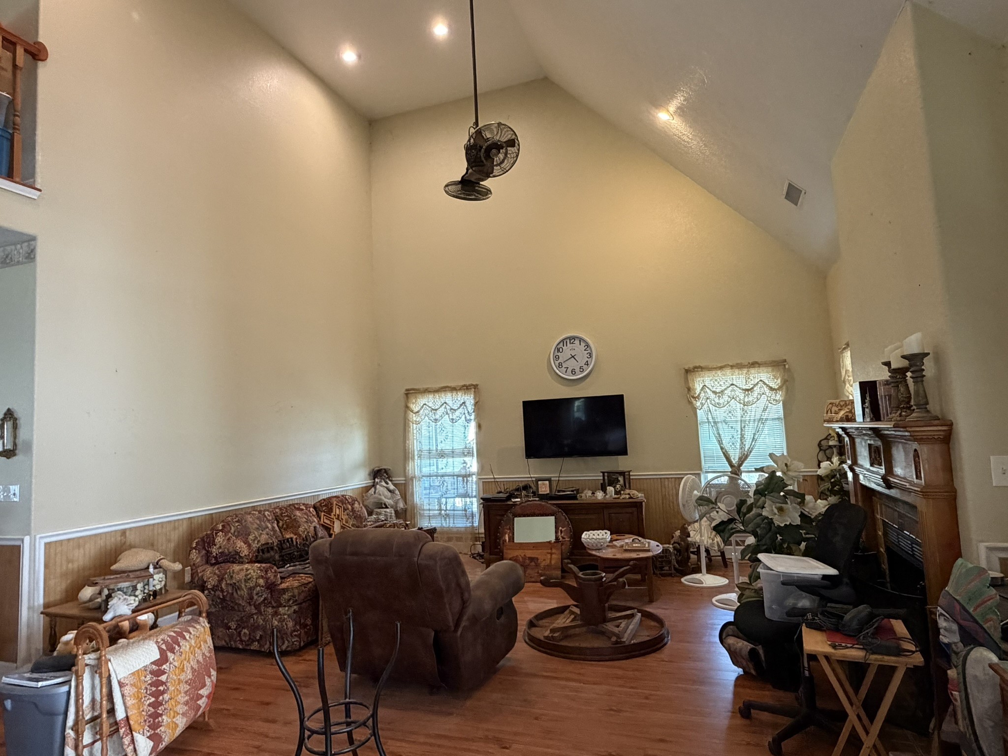 5477 Dunromin Road Property Photo 11