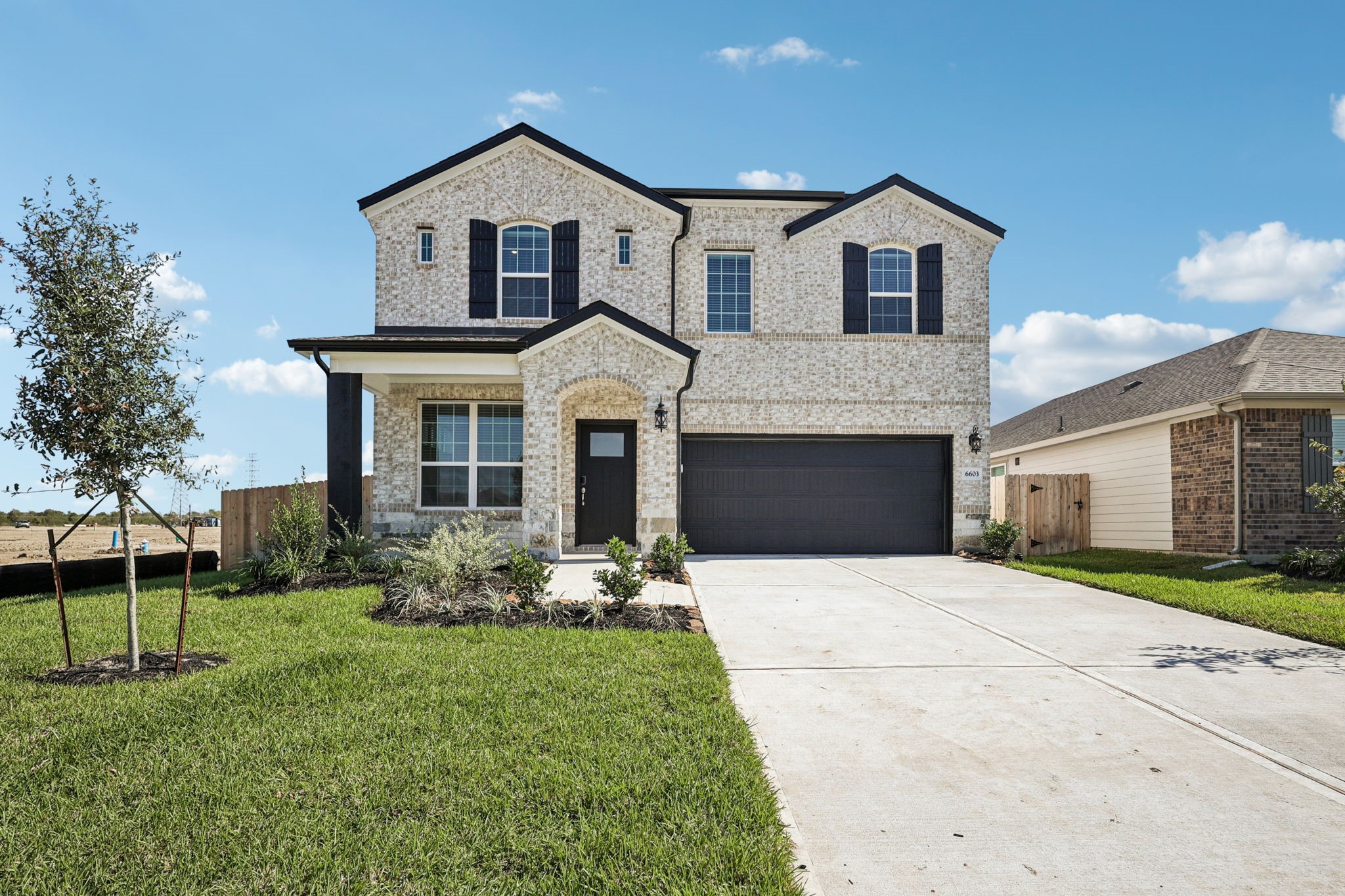 6603 Lenwood Lane Property Photo 2