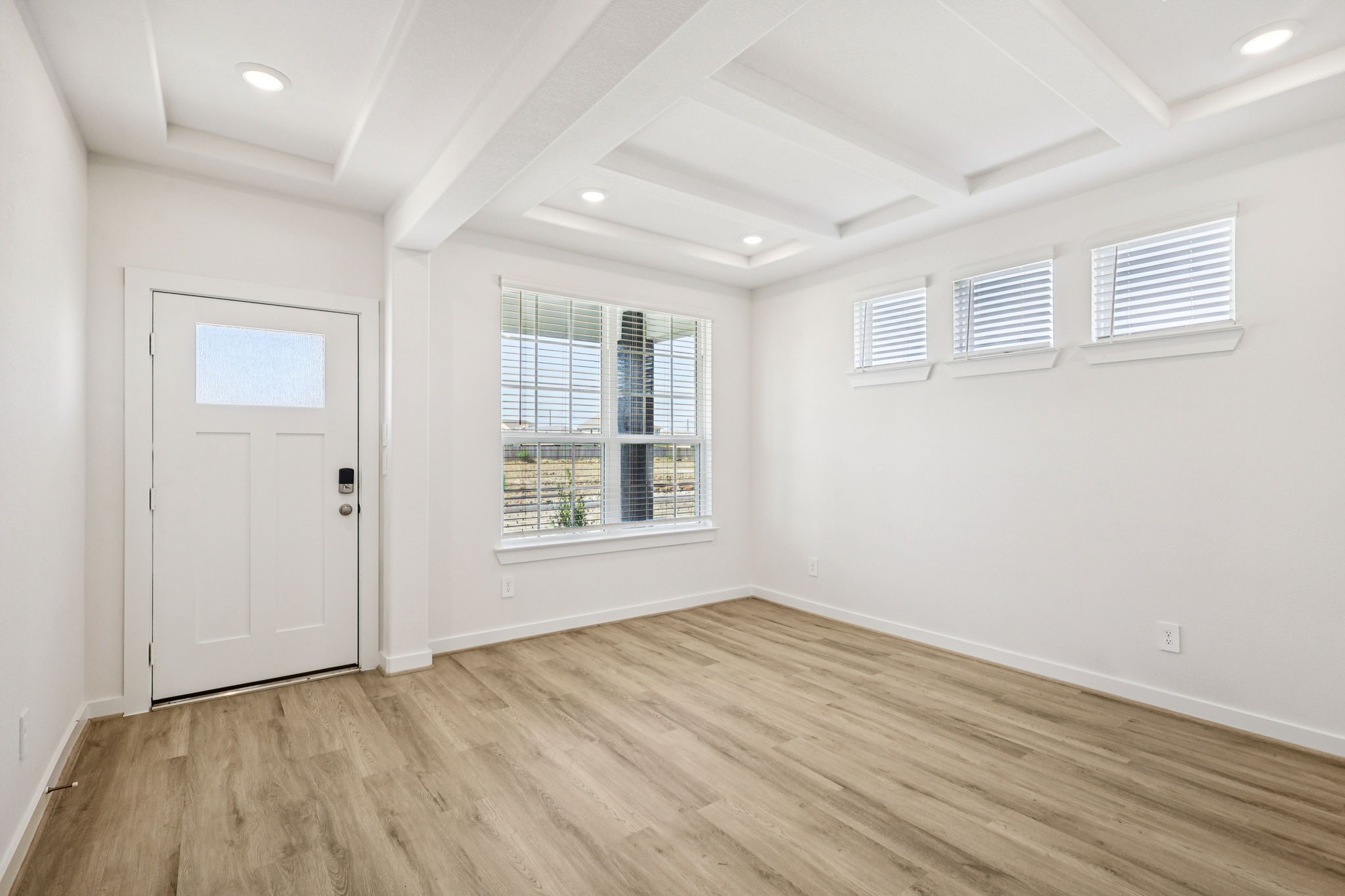 6603 Lenwood Lane Property Photo 3