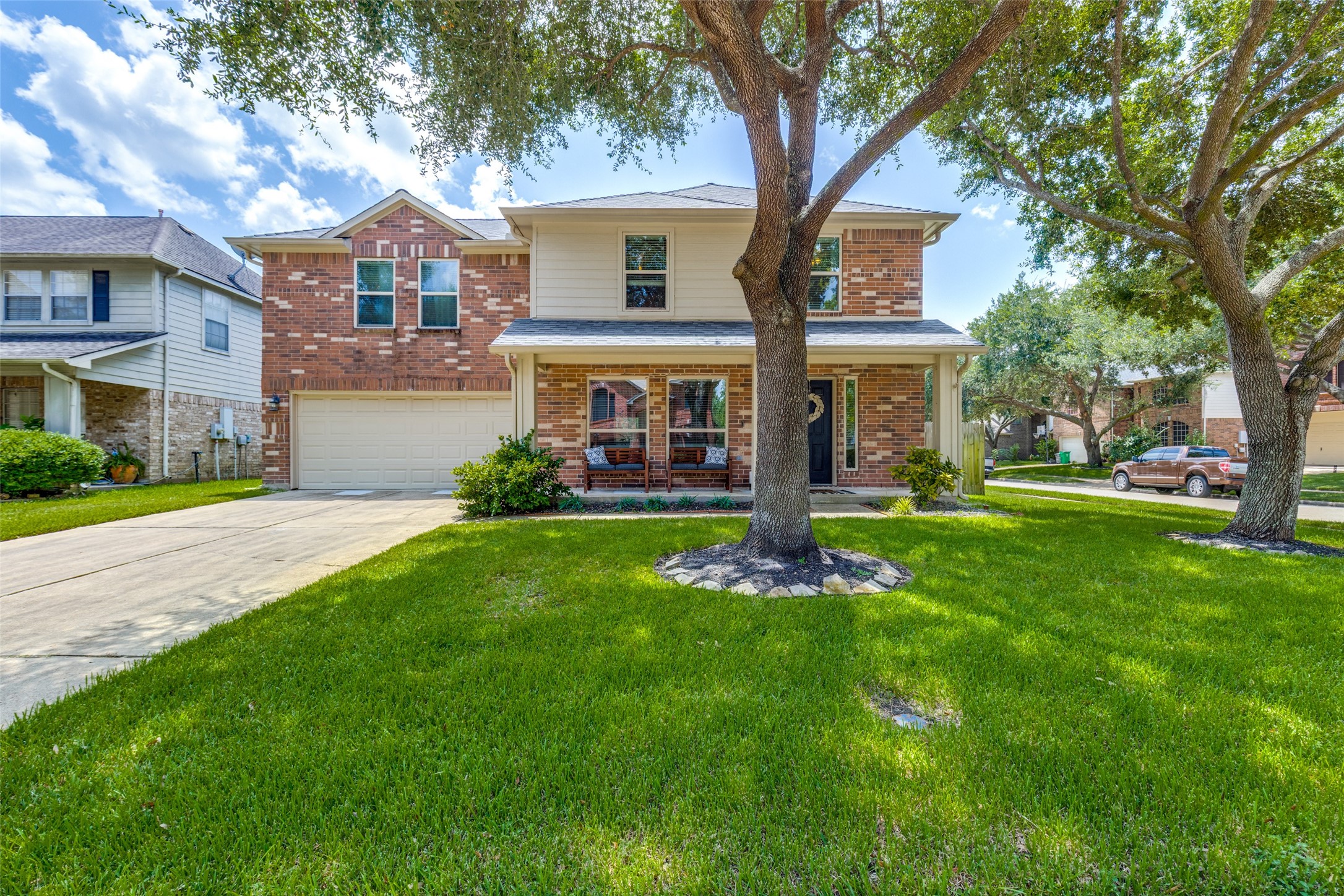22739 Castleton Creek Court Property Photo 2