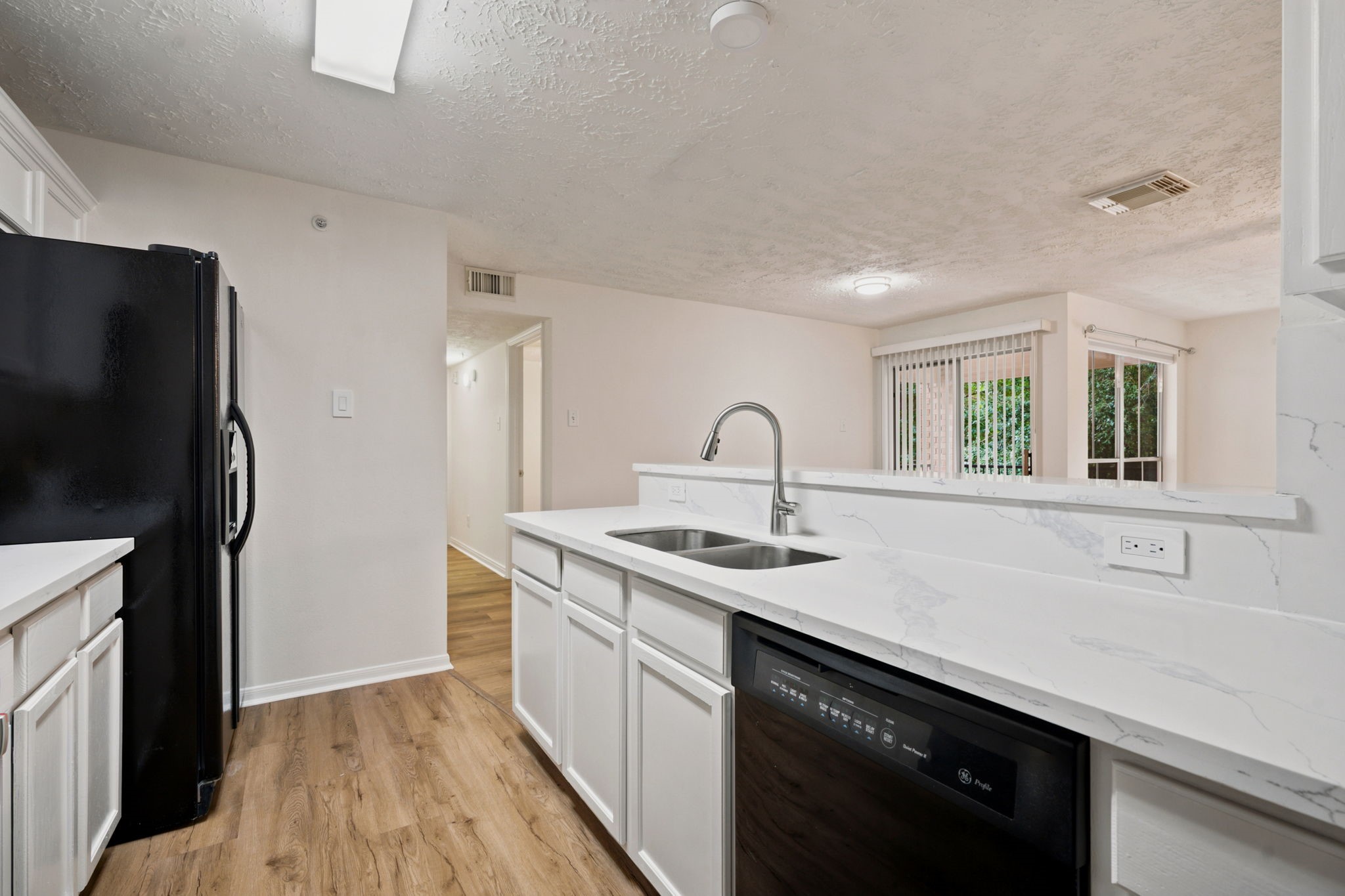 8051 Bay Branch Dr 222 Property Photo 7