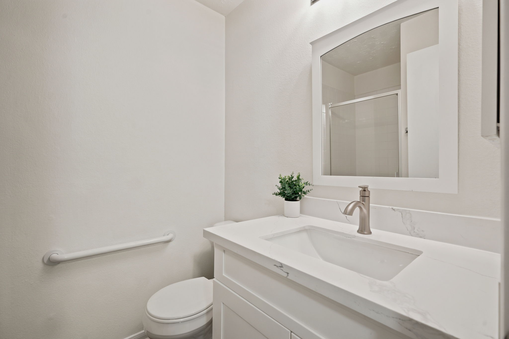 8051 Bay Branch Dr 222 Property Photo 16