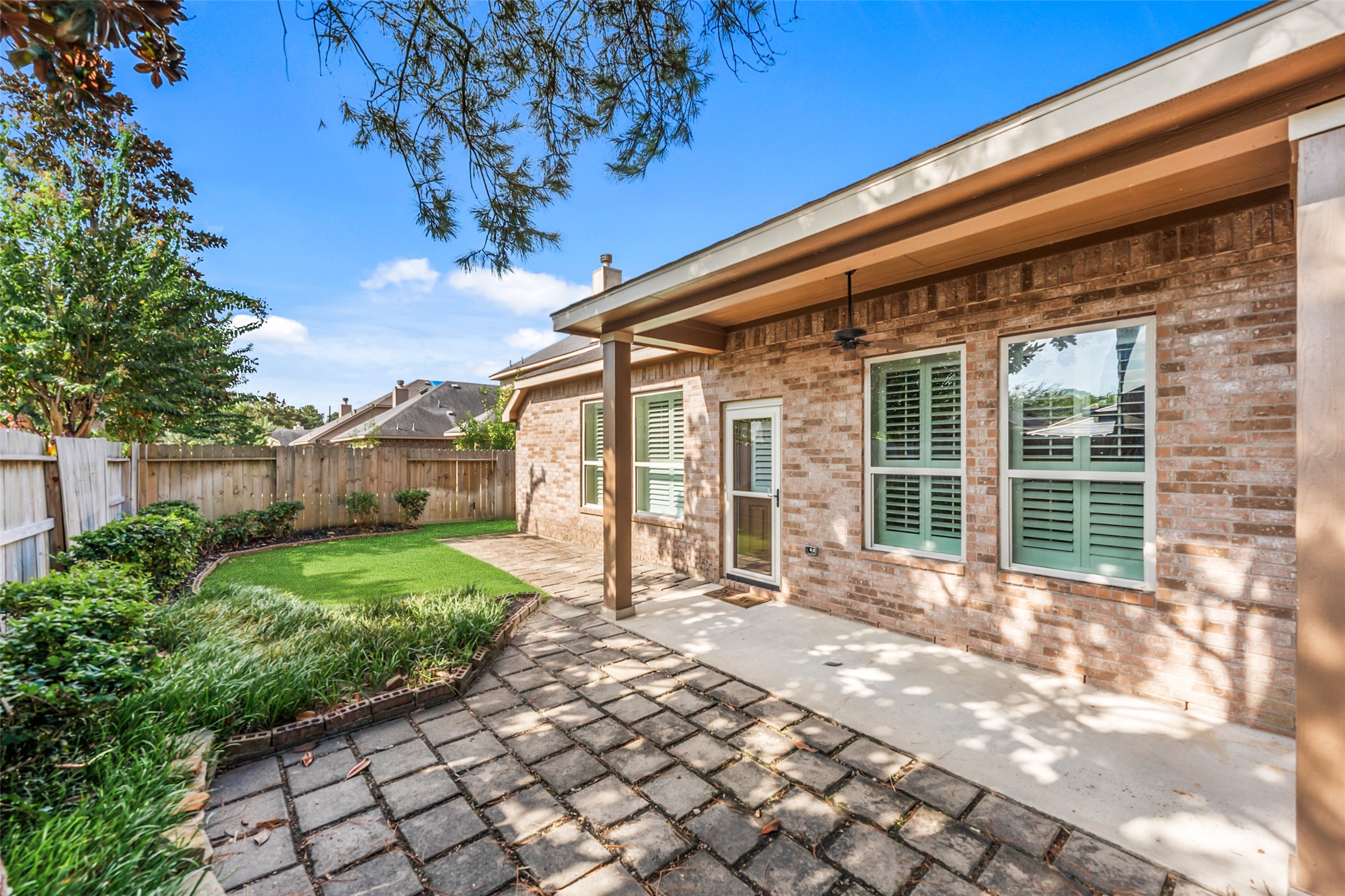 19322 Dockside Hill Lane Property Photo 4