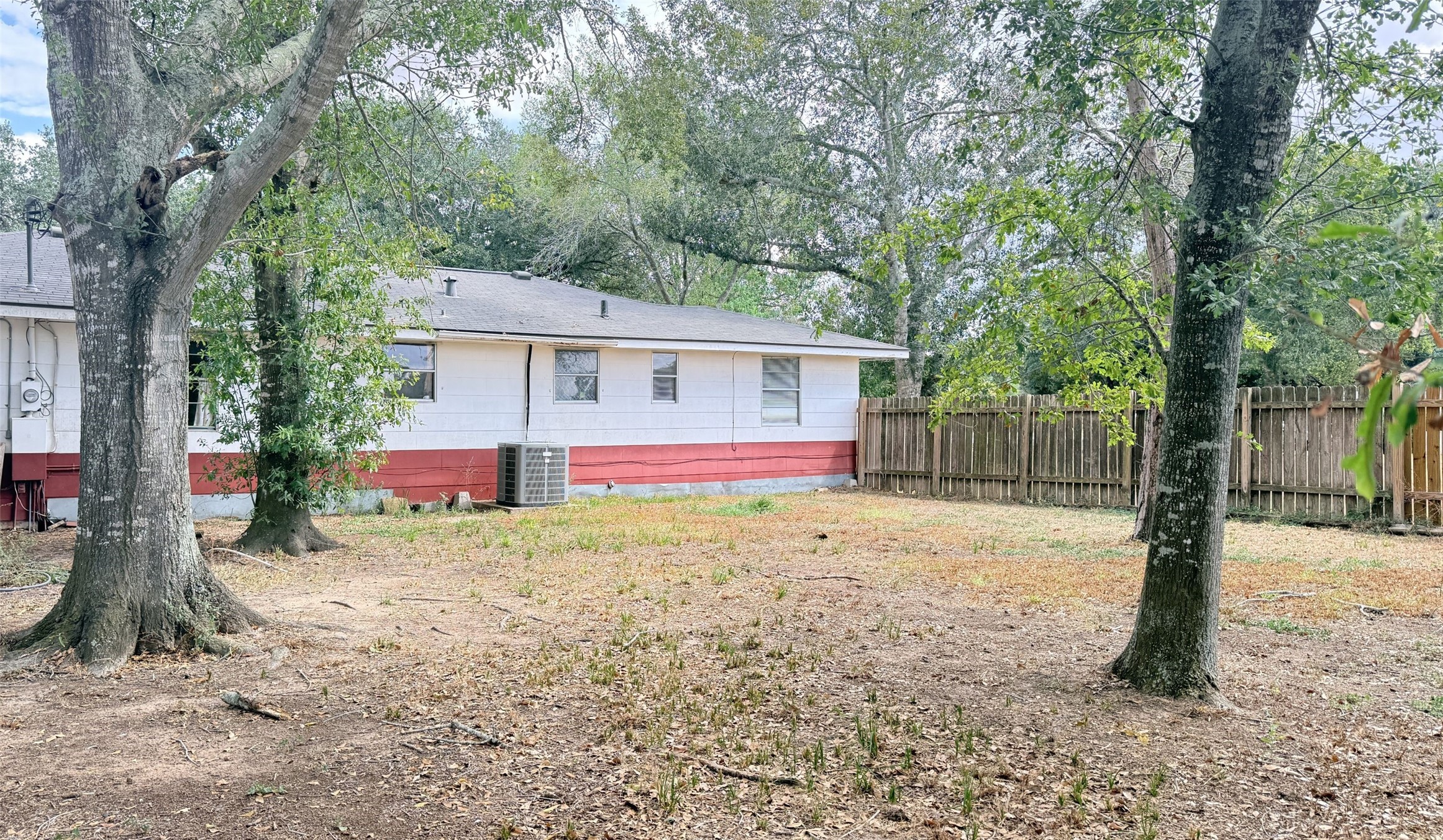 332 Henson Street Property Photo 27
