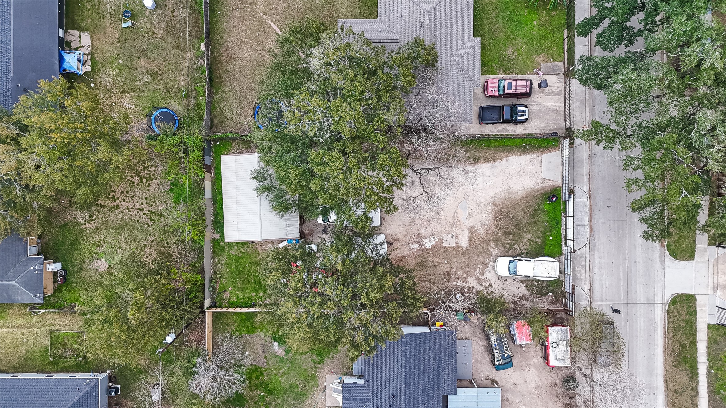 5931 Southmund Street Property Photo 12