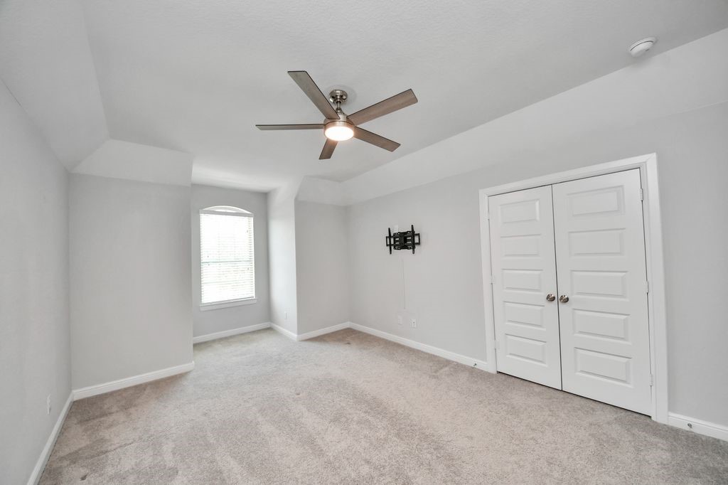 4035 Ashland Woods Drive Property Photo 36