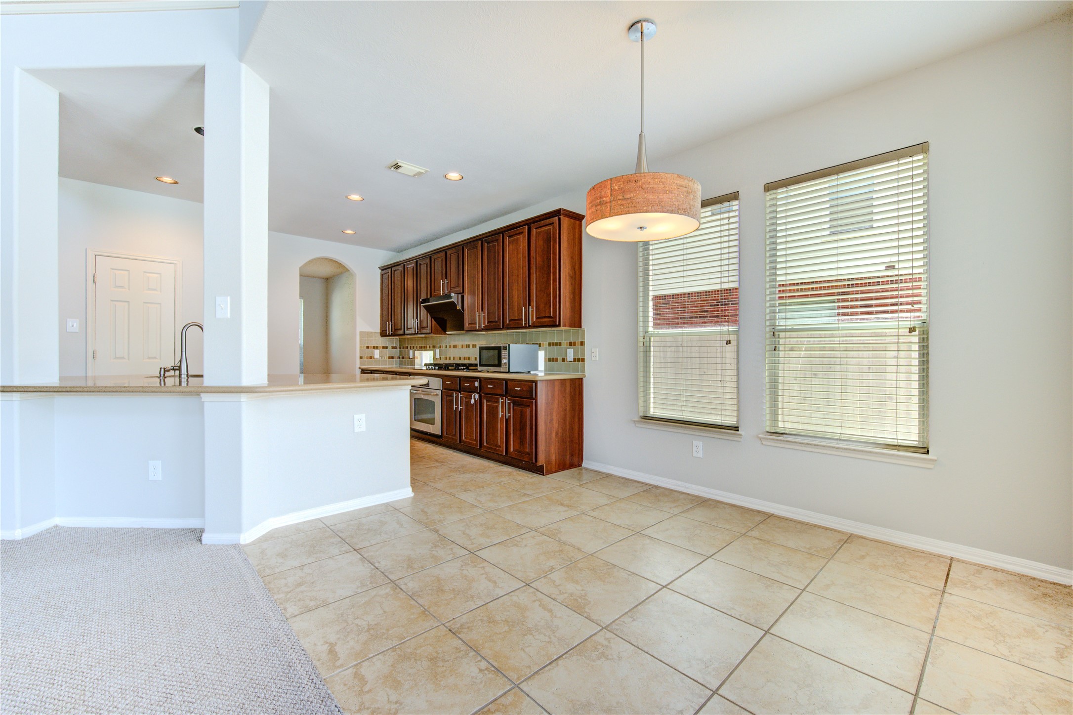 7931 Black Horse Cove Property Photo 6