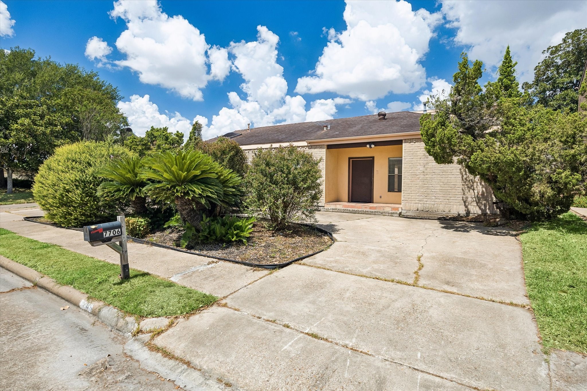 7706 Portal Drive Property Photo 1