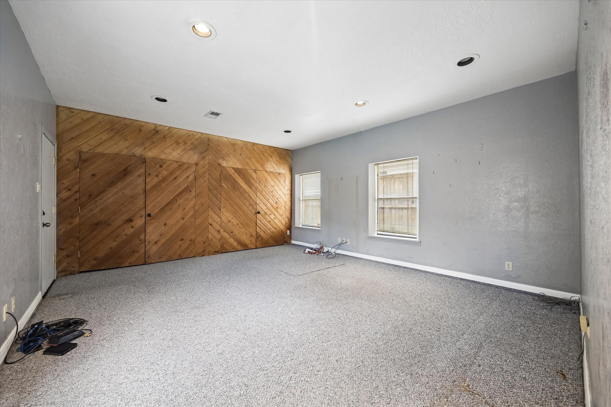 7706 Portal Drive Property Photo 2