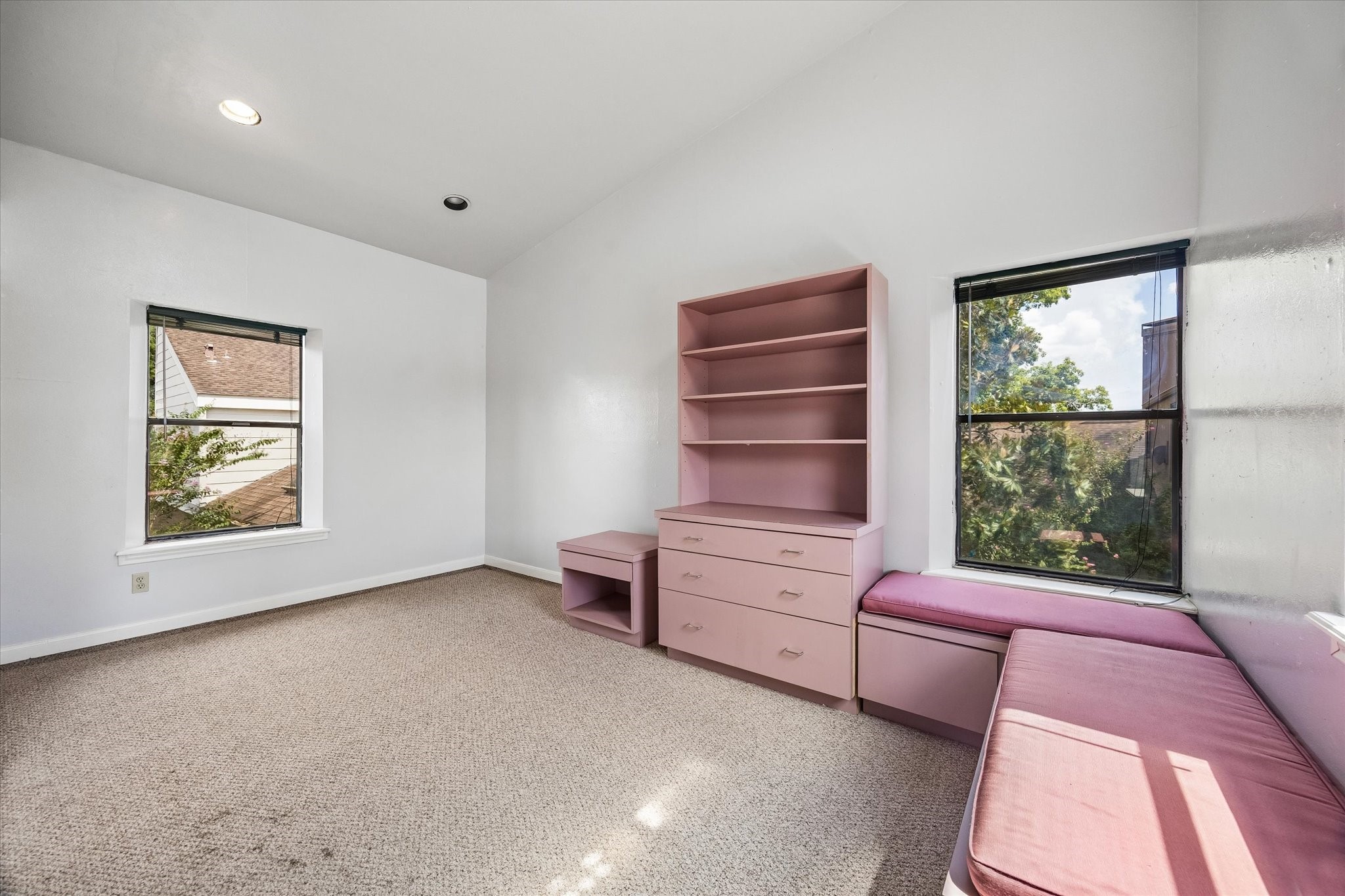 7706 Portal Drive Property Photo 7