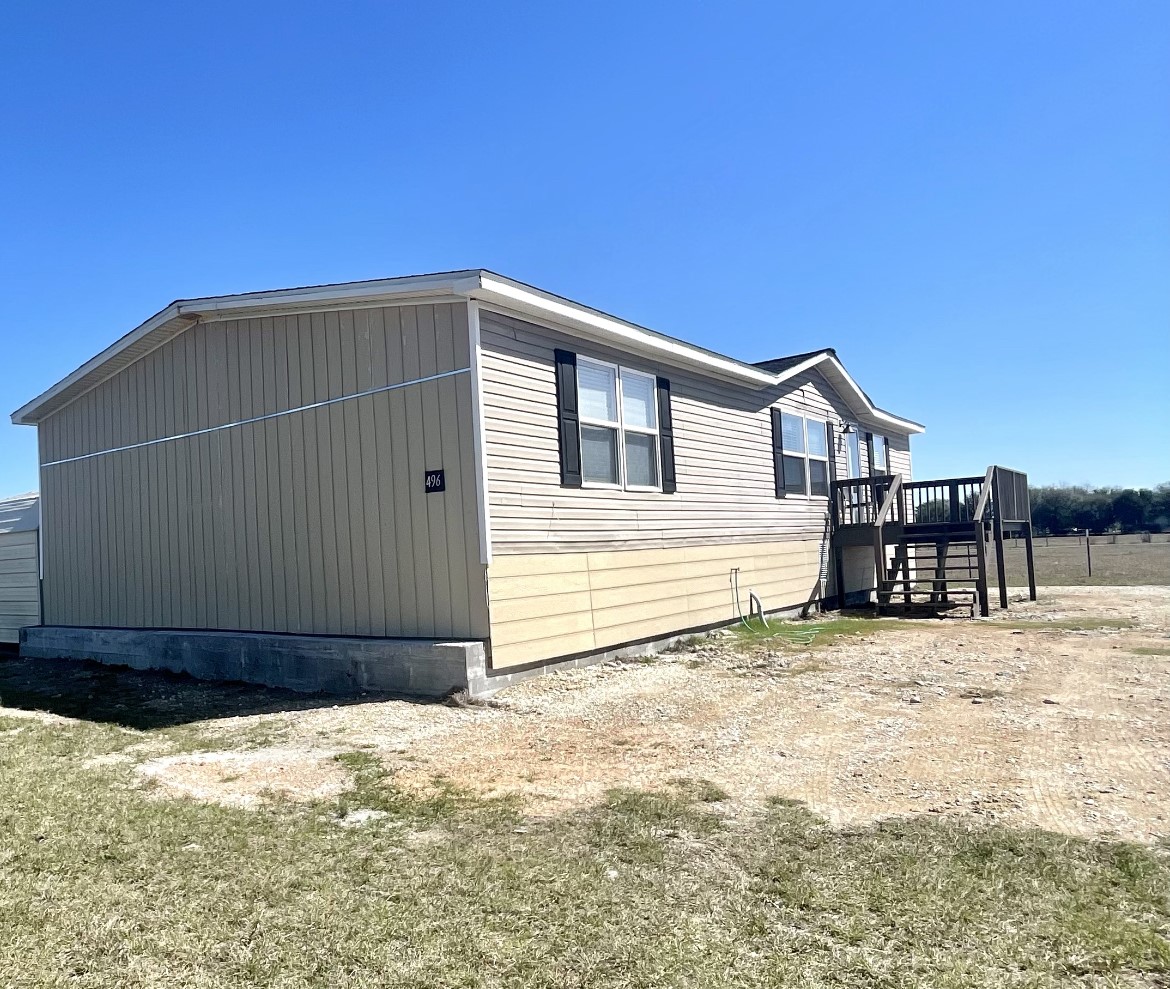 496 Schultz Road S Property Photo