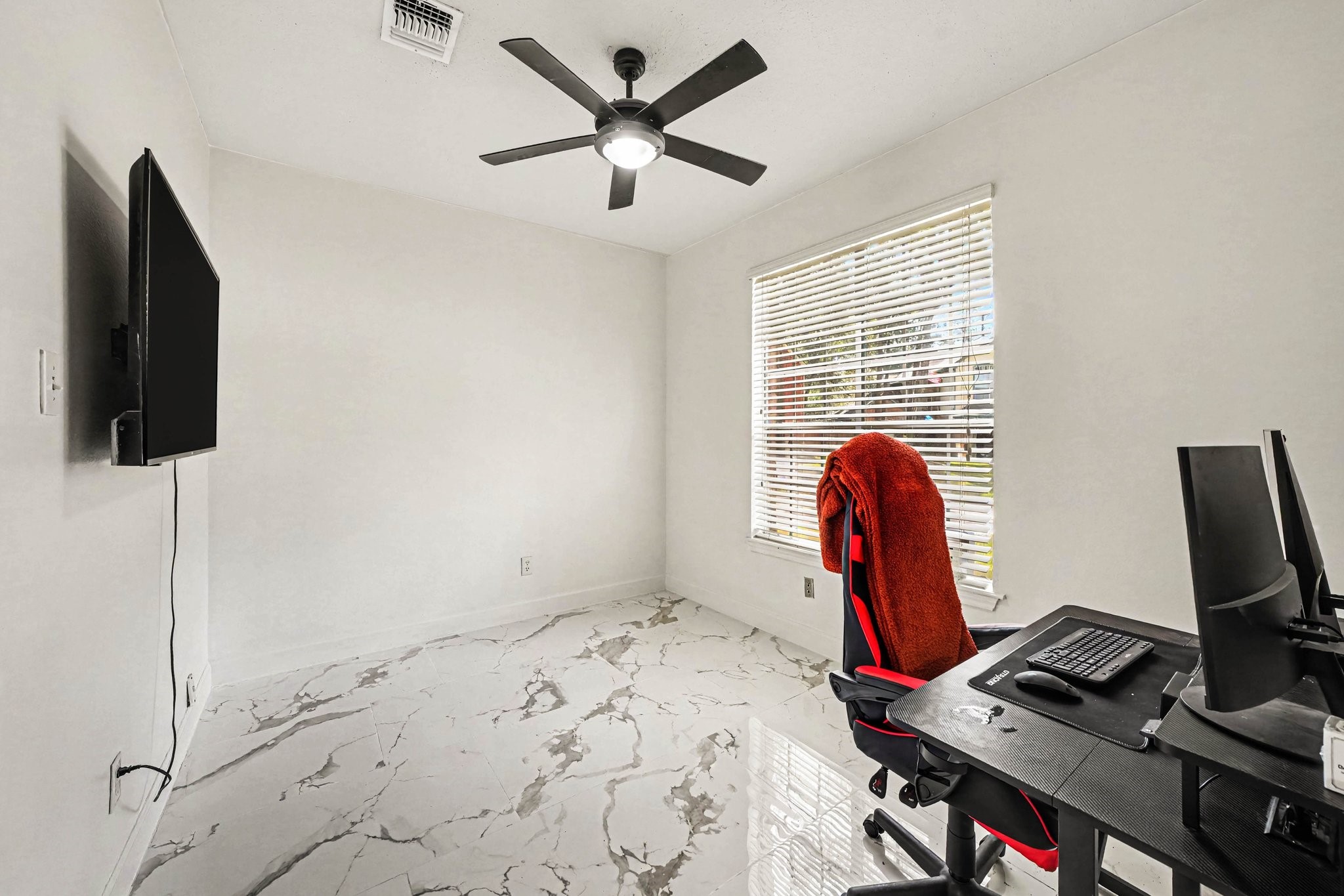 1715 Mills Creek Court Property Photo 28