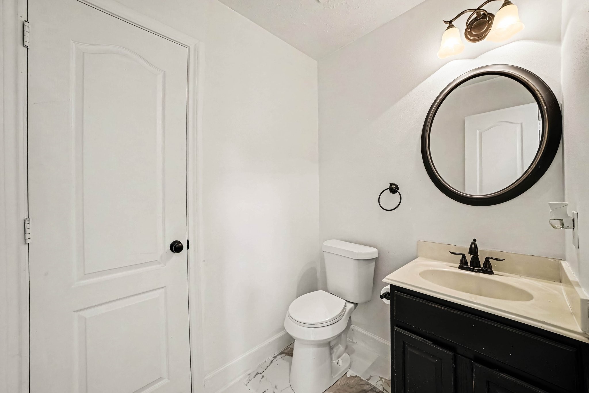 1715 Mills Creek Court Property Photo 29