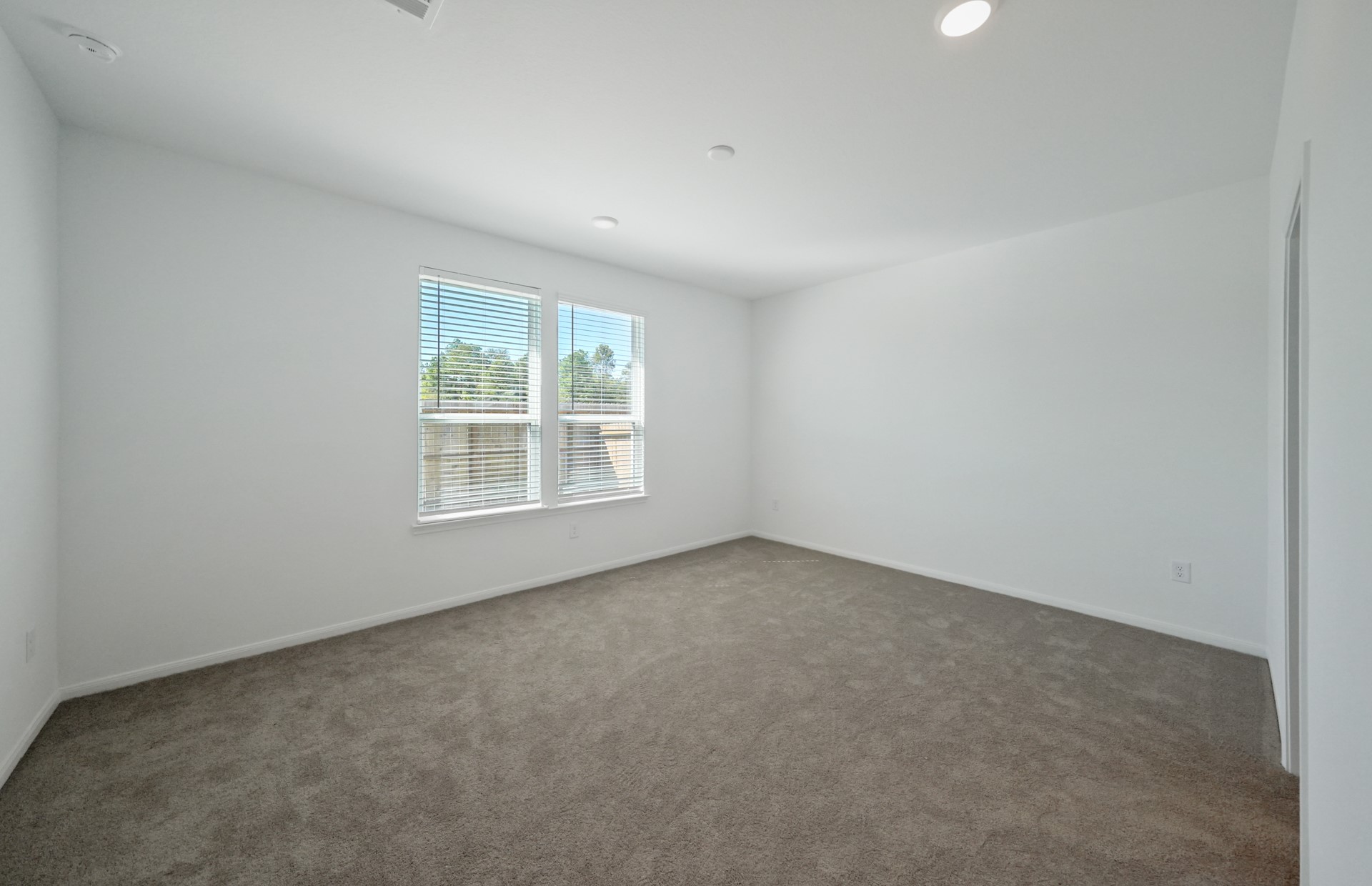 306 Marble Cavern Court Property Photo 5