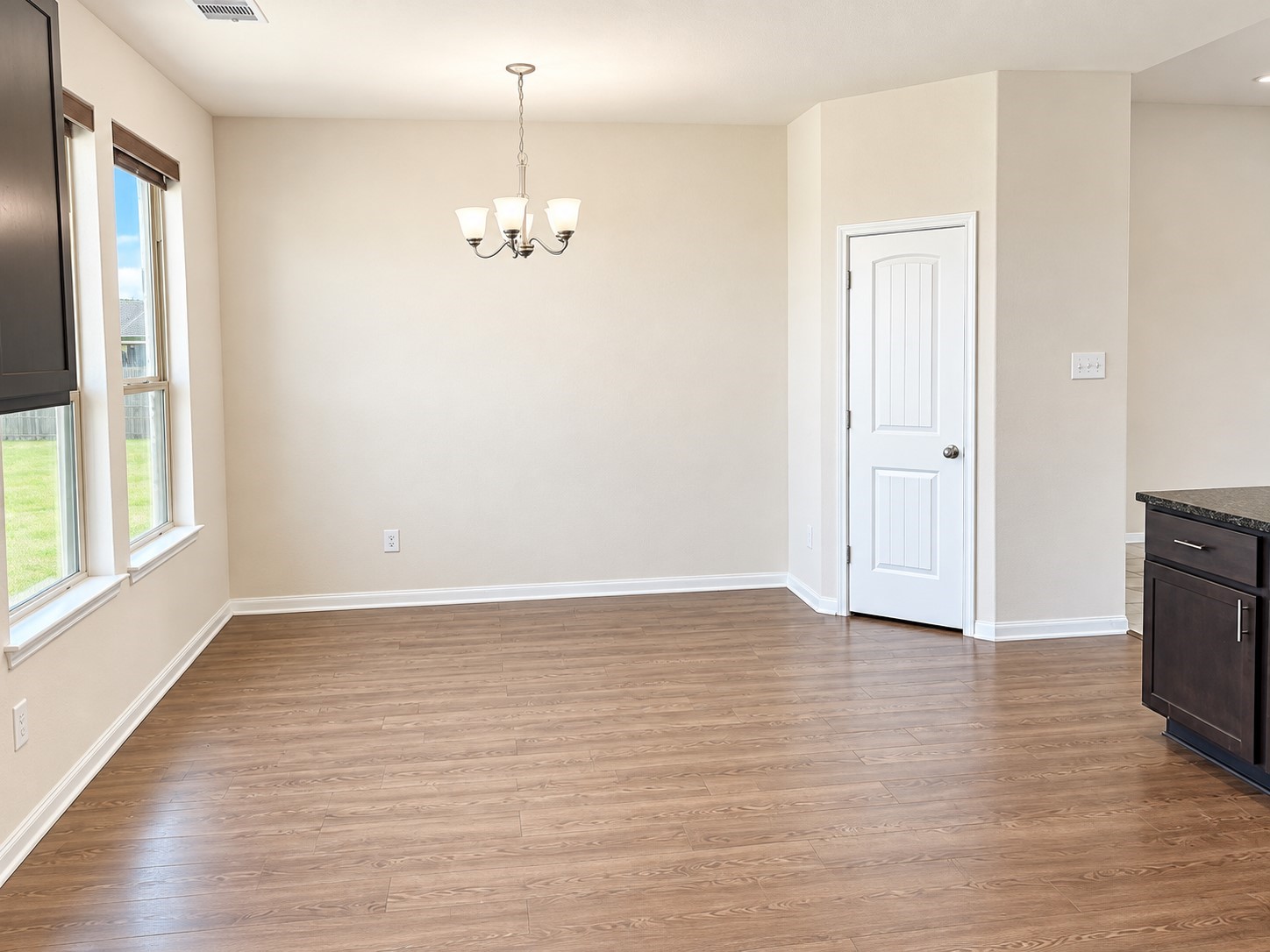 96 Jessica Drive Property Photo 6