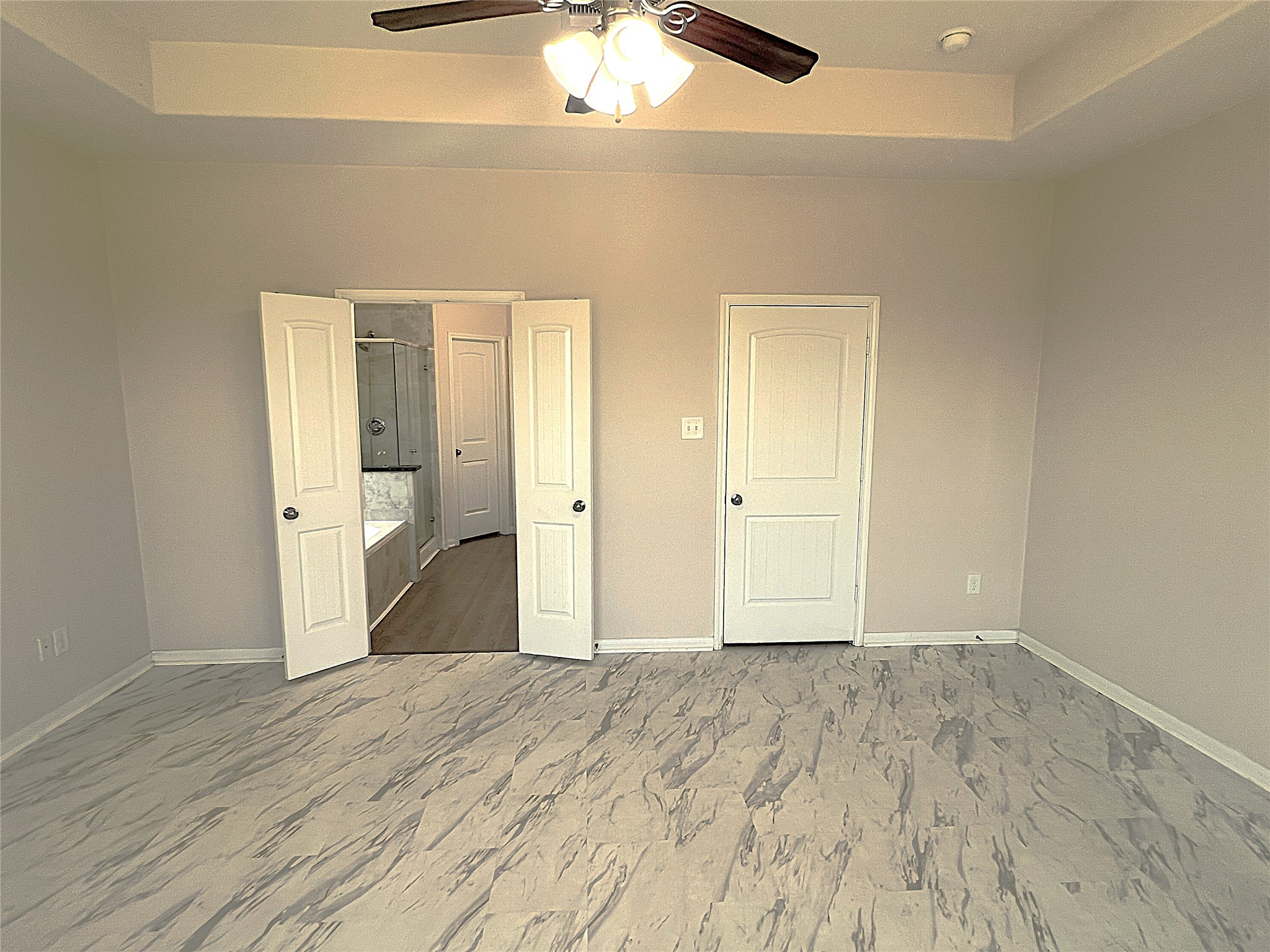 96 Jessica Drive Property Photo 13
