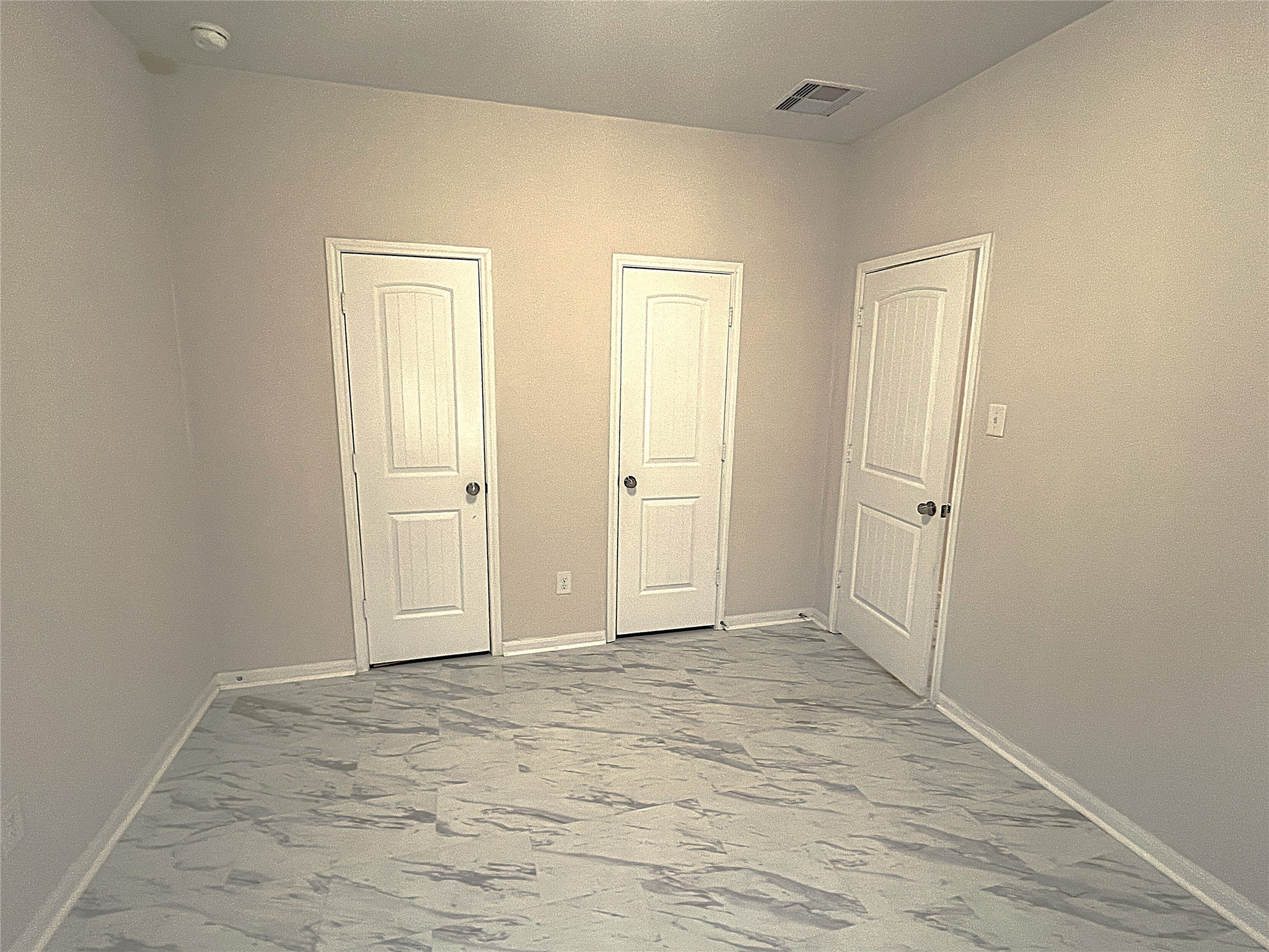 96 Jessica Drive Property Photo 21