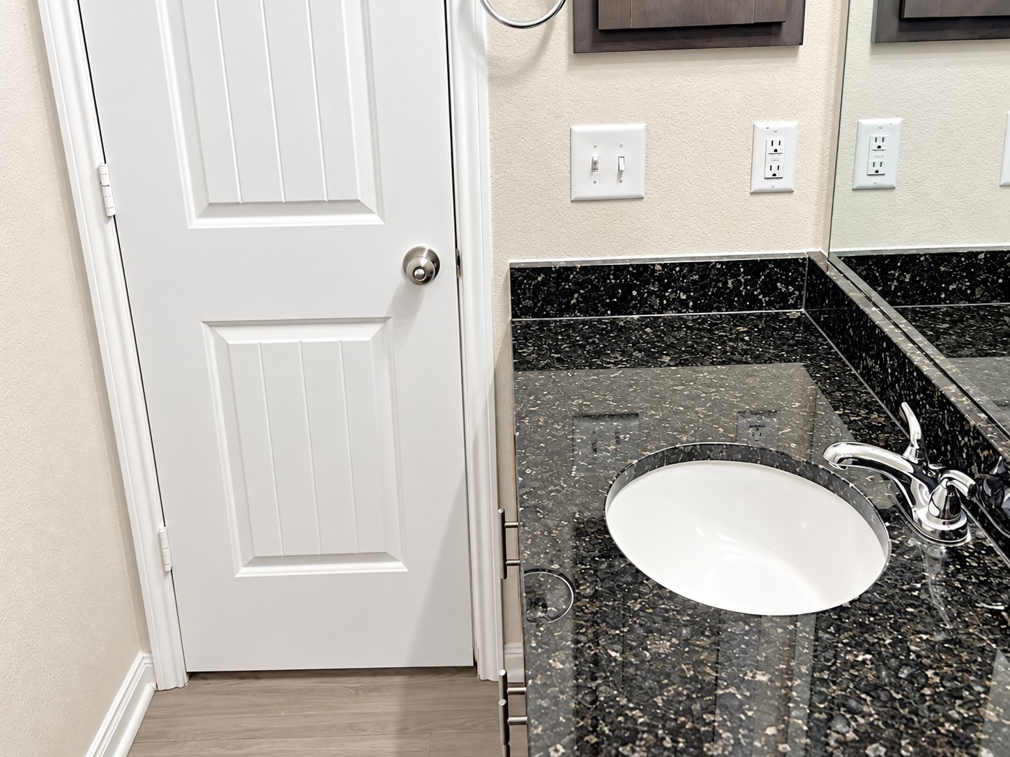 96 Jessica Drive Property Photo 23