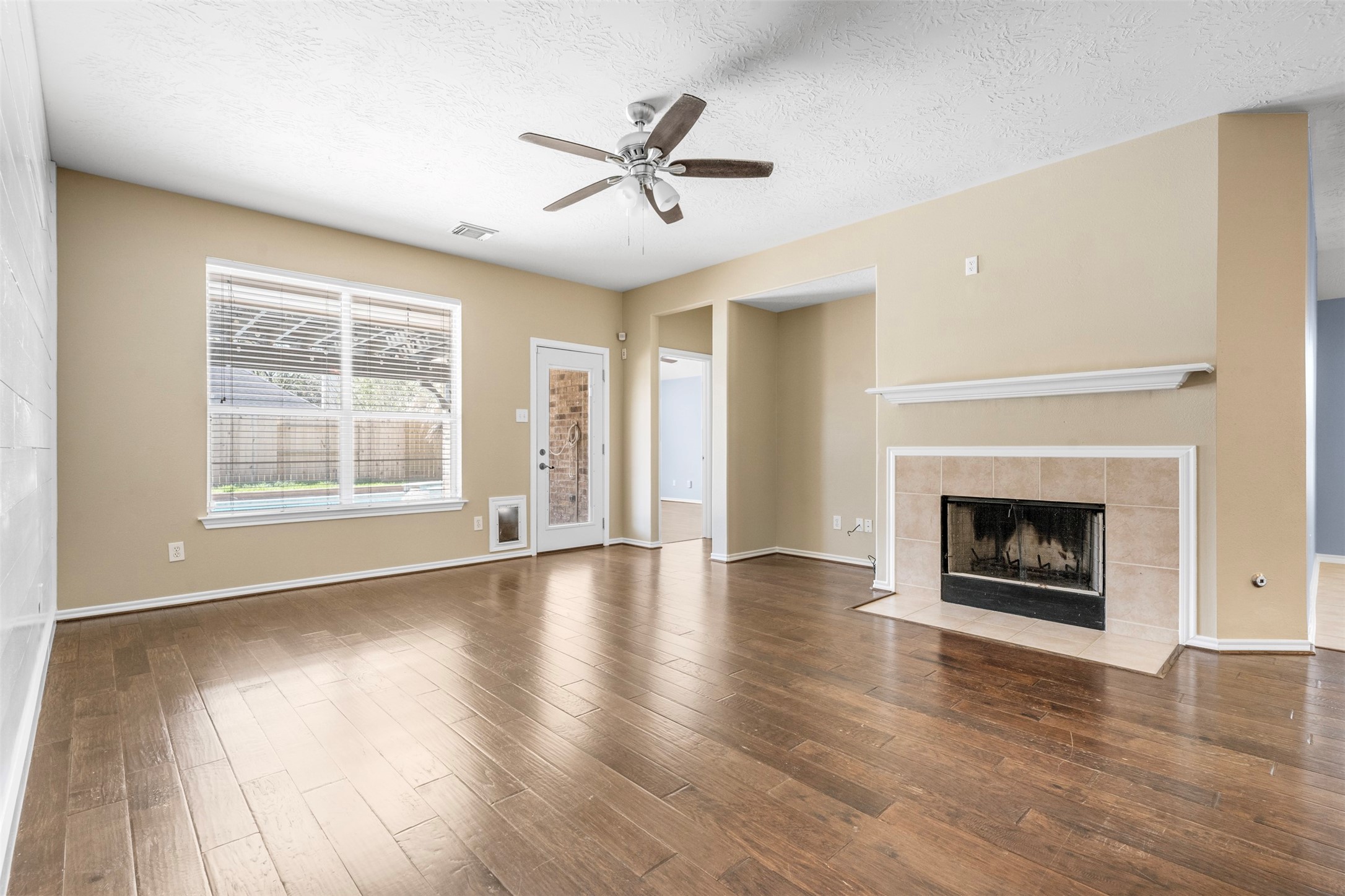 12902 Cascadia Knoll Court Property Photo 9