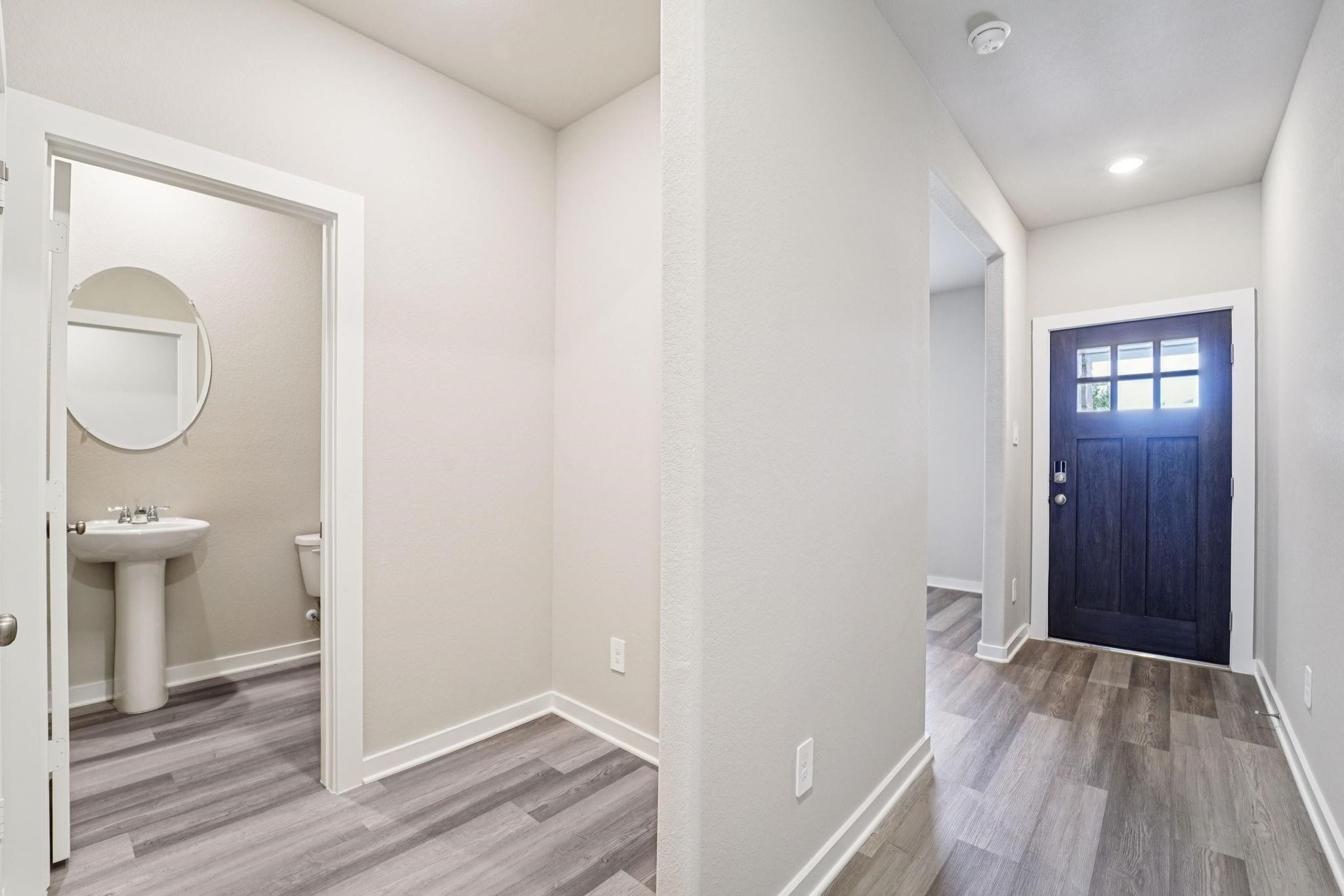 22419 Aster Way Ln Property Photo 2