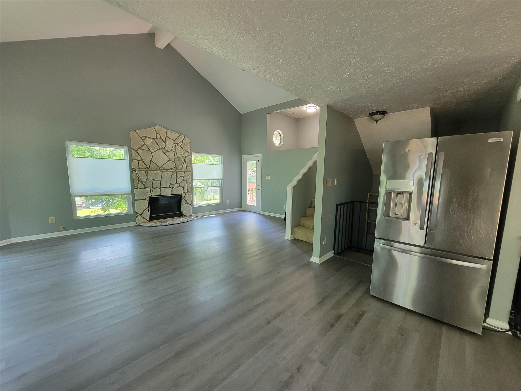 512 County Road 337 Property Photo 4