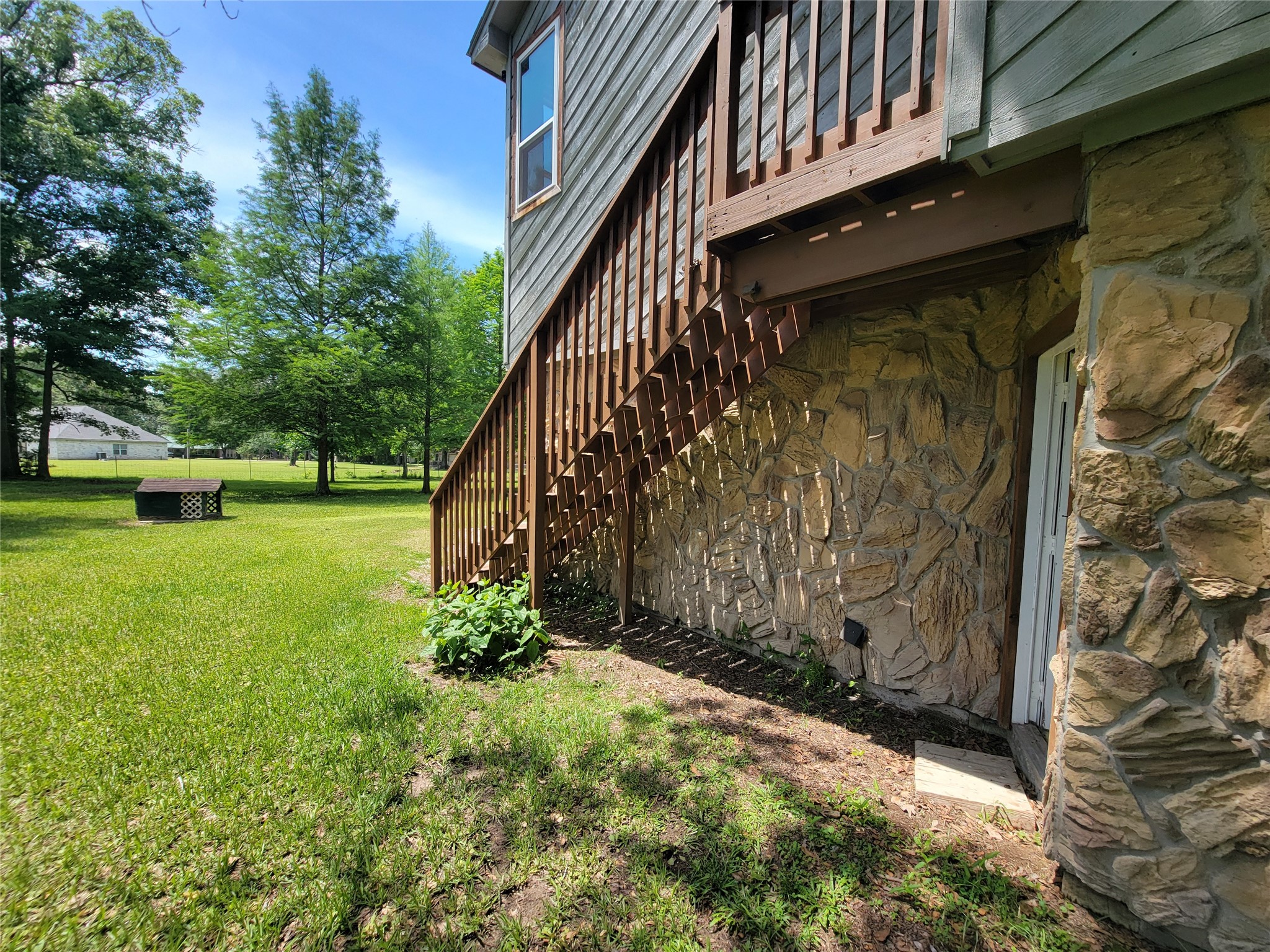 512 County Road 337 Property Photo 38