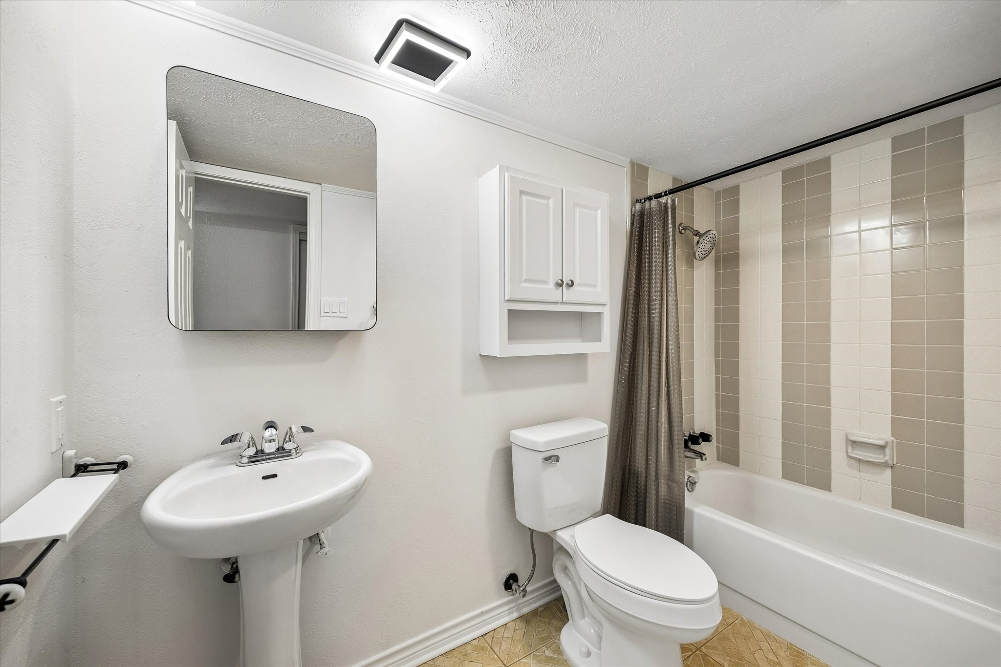 6830 Pickett Drive Property Photo 20