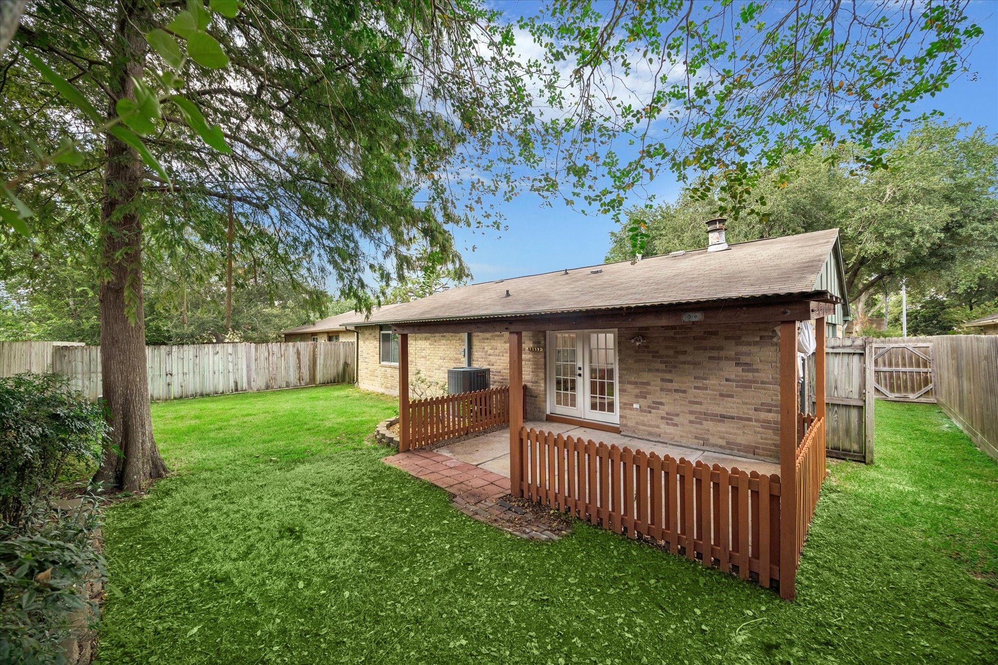 6830 Pickett Drive Property Photo 29