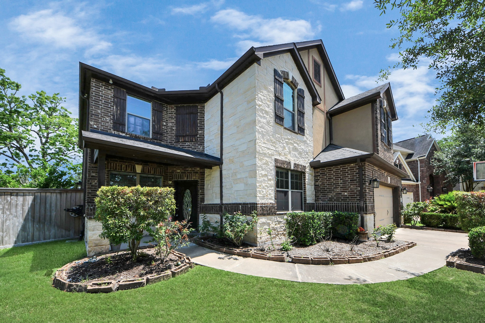 4410 Lodge Vine Court Property Photo 1