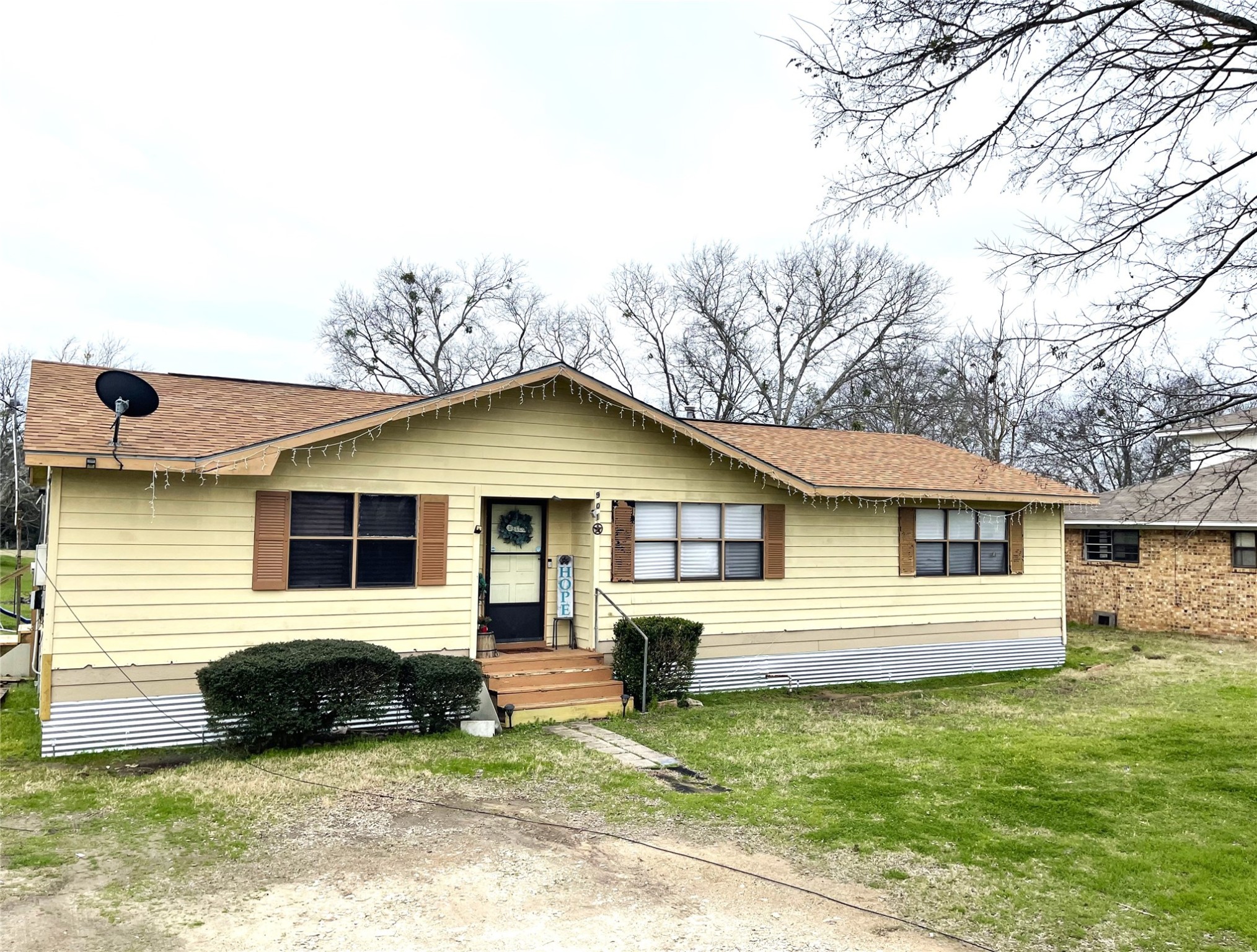 901 Washington Street Property Photo