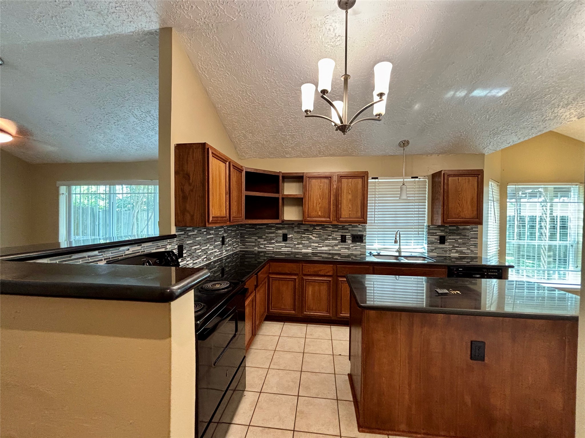 12702 Meadway Court Property Photo 14